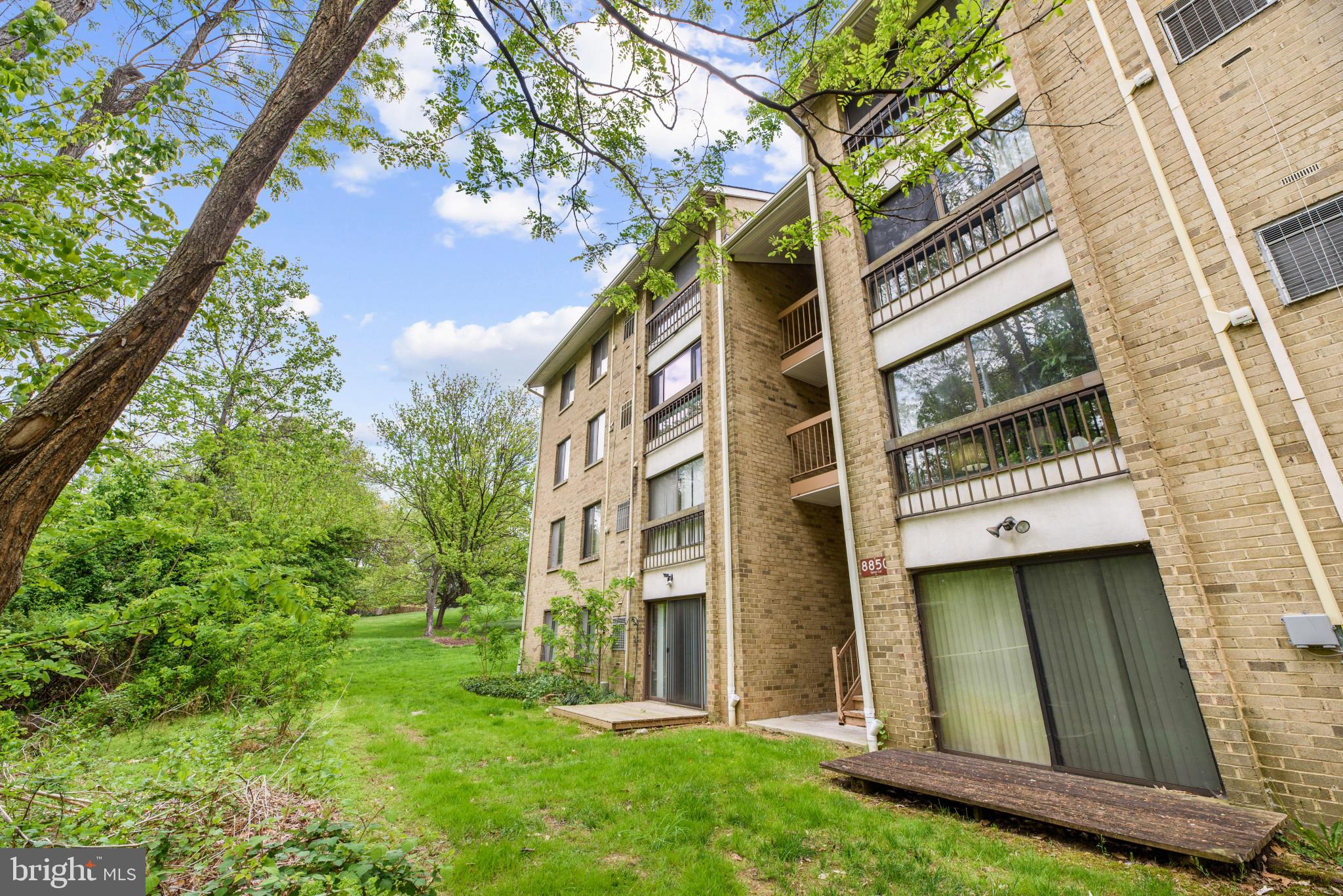 LONG REACH KNOLLS - Residential