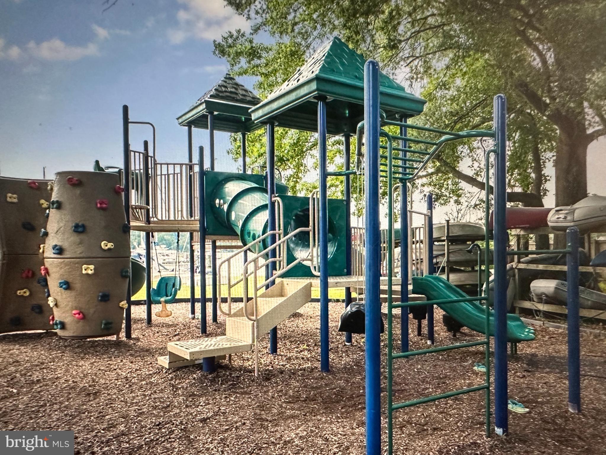 BAY RIDGE - Residential