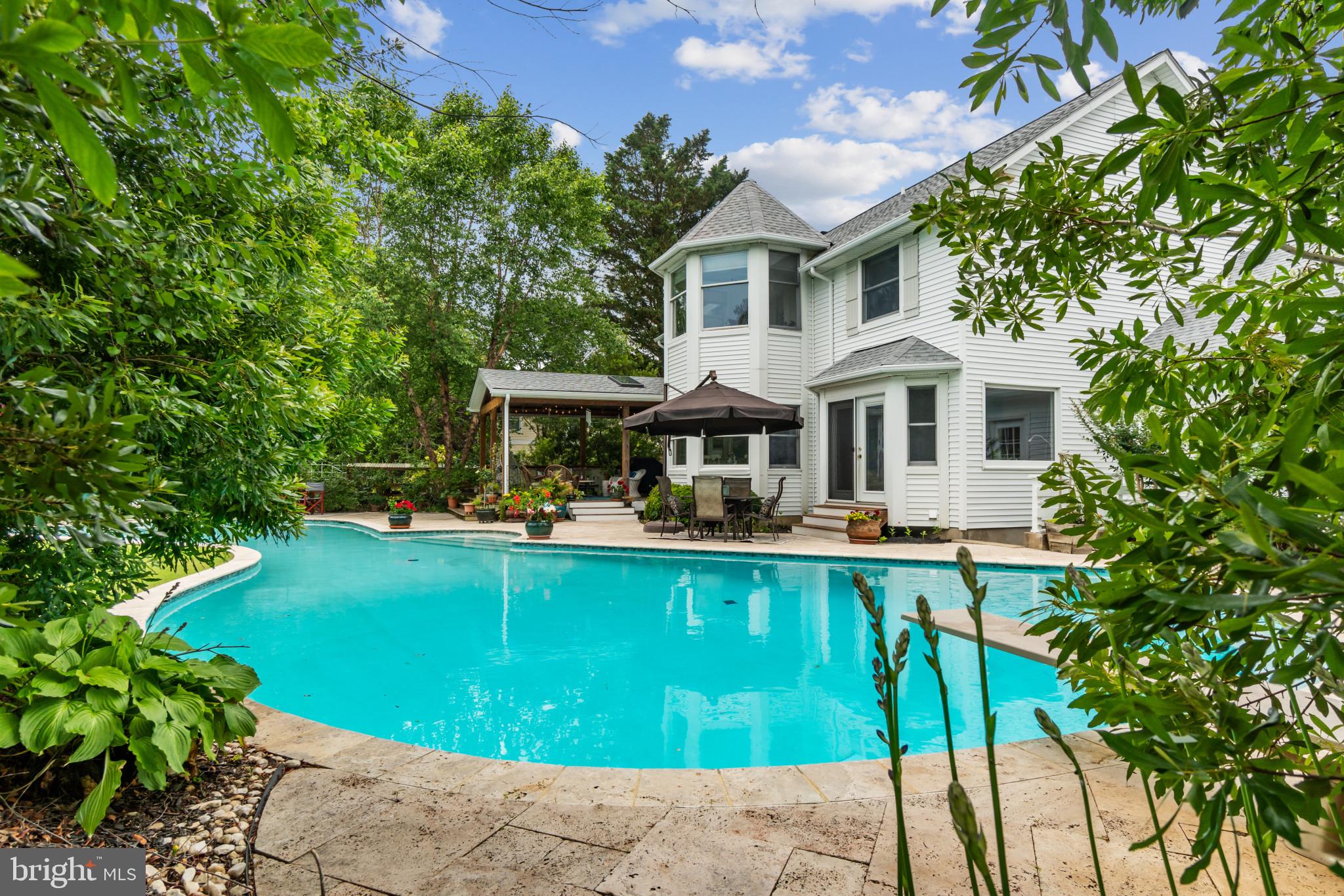 BAY RIDGE - Residential