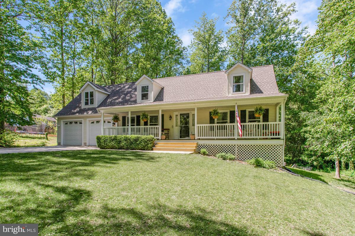 THE HIGHLANDS - Residential
