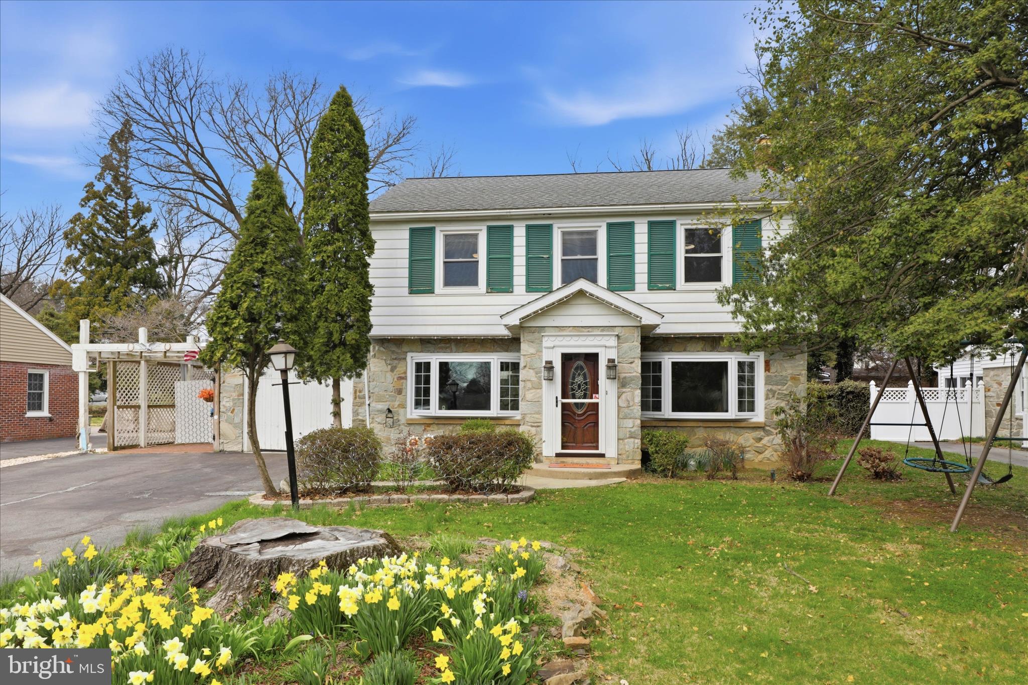 ROSEVILLE ROAD - Residential