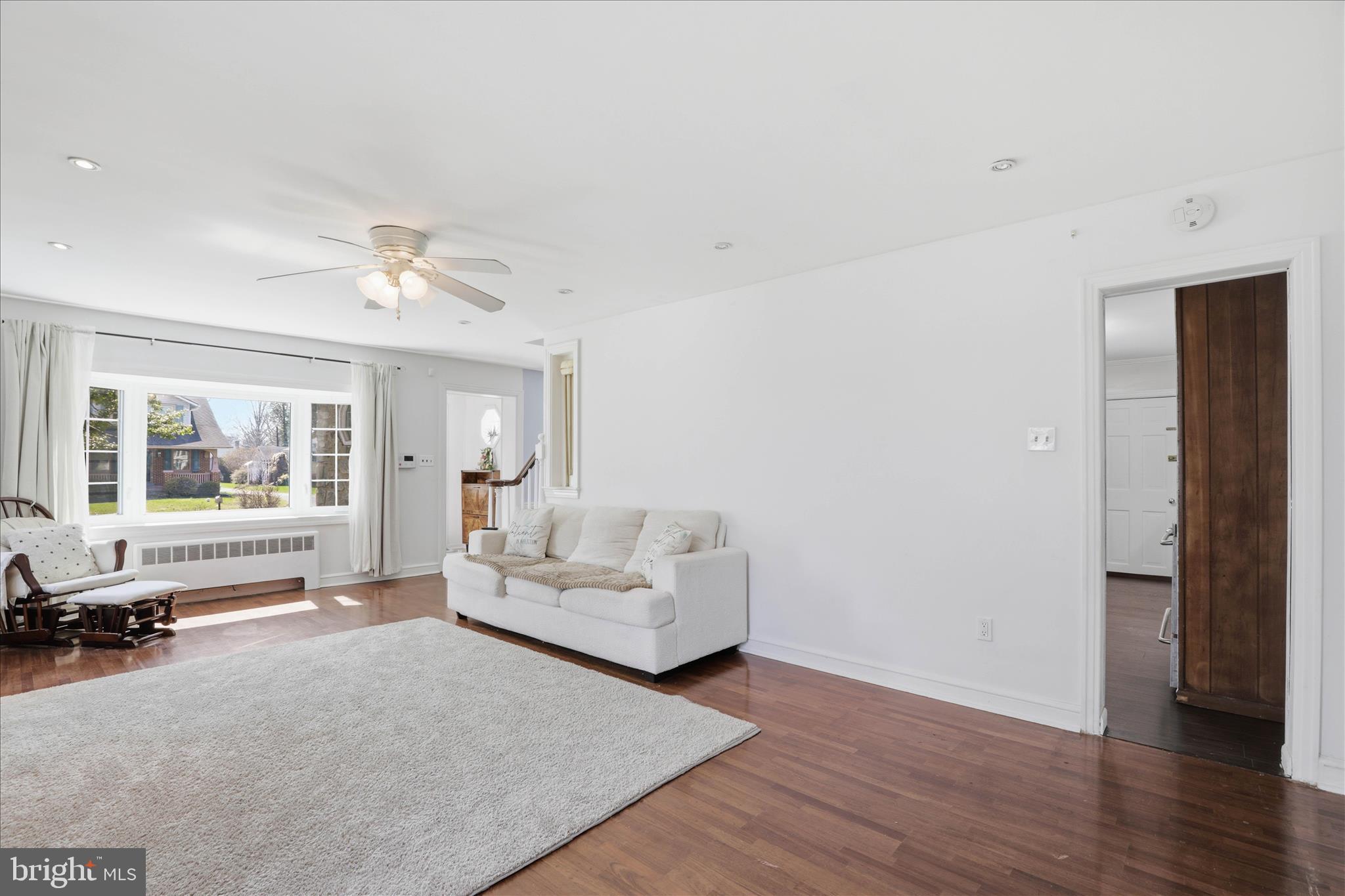 ROSEVILLE ROAD - Residential