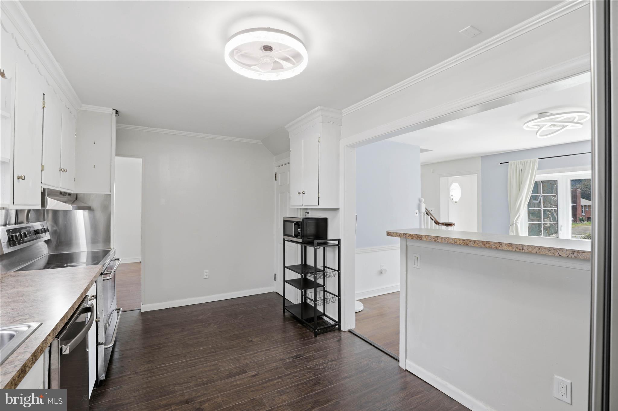 ROSEVILLE ROAD - Residential