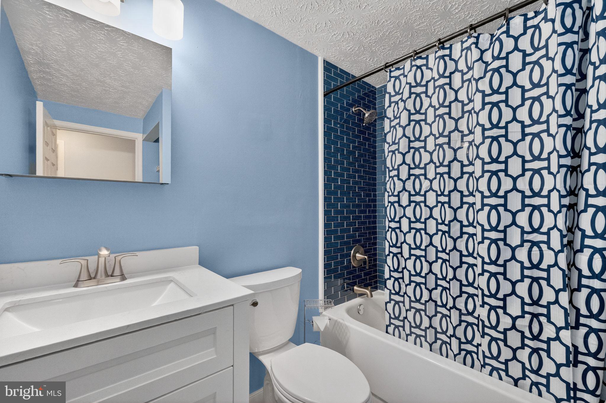 MONTPELIER WEST - Residential