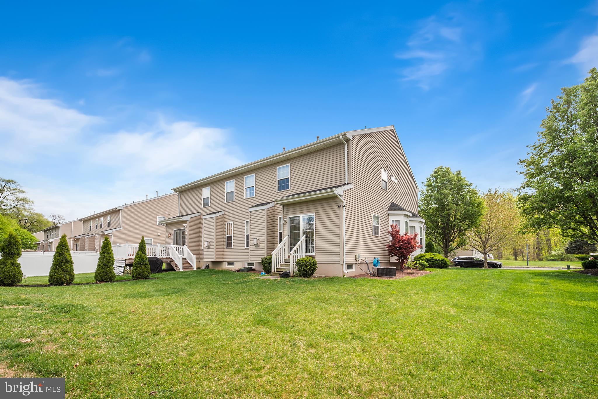 ROCK CREEK RUN - Residential