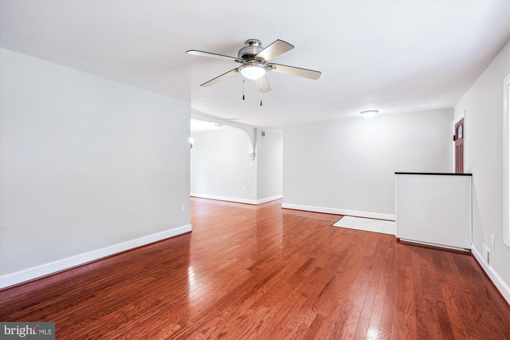 COLLEGE PARK WOODS - Residential