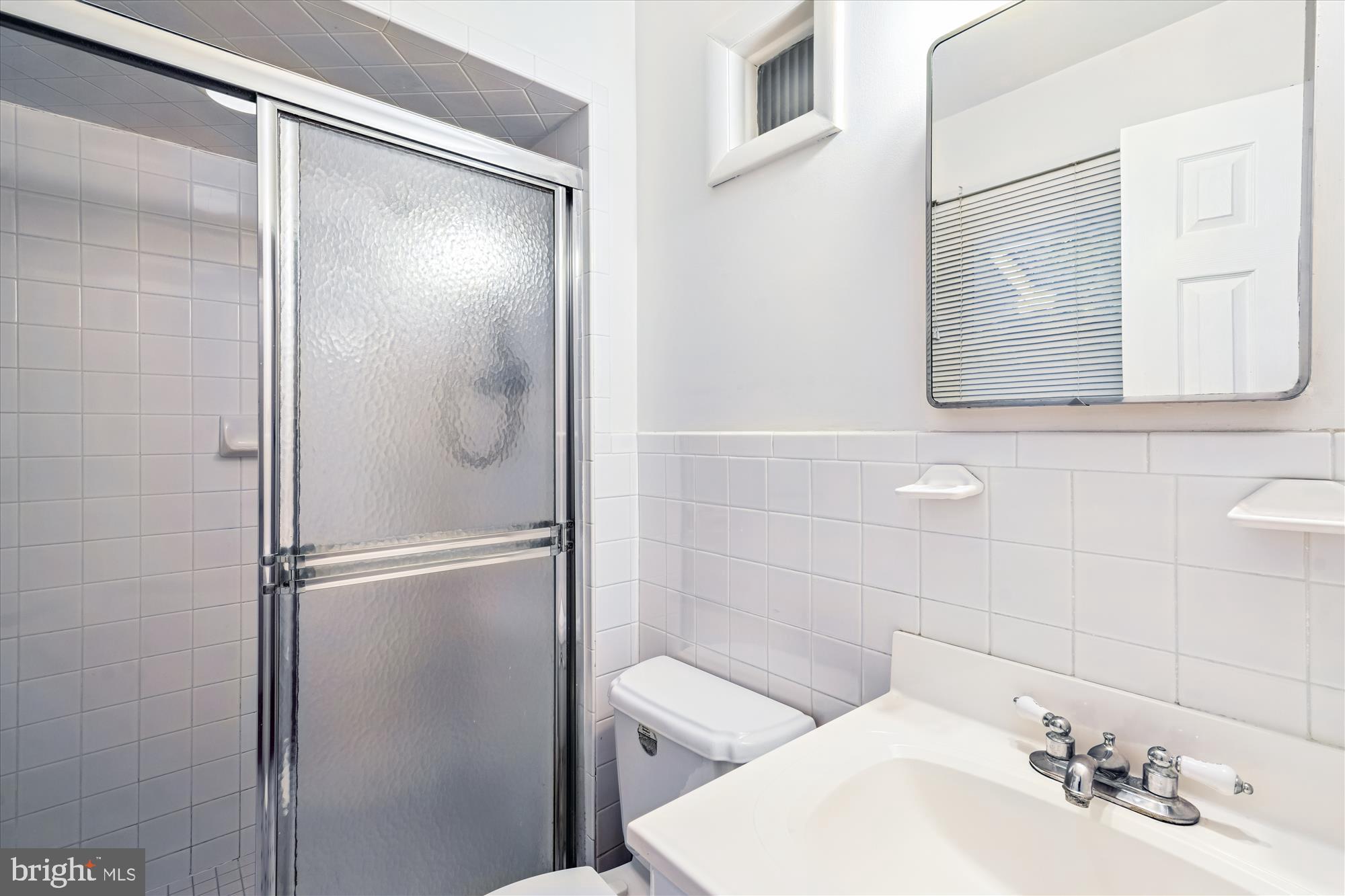 COLLEGE PARK WOODS - Residential