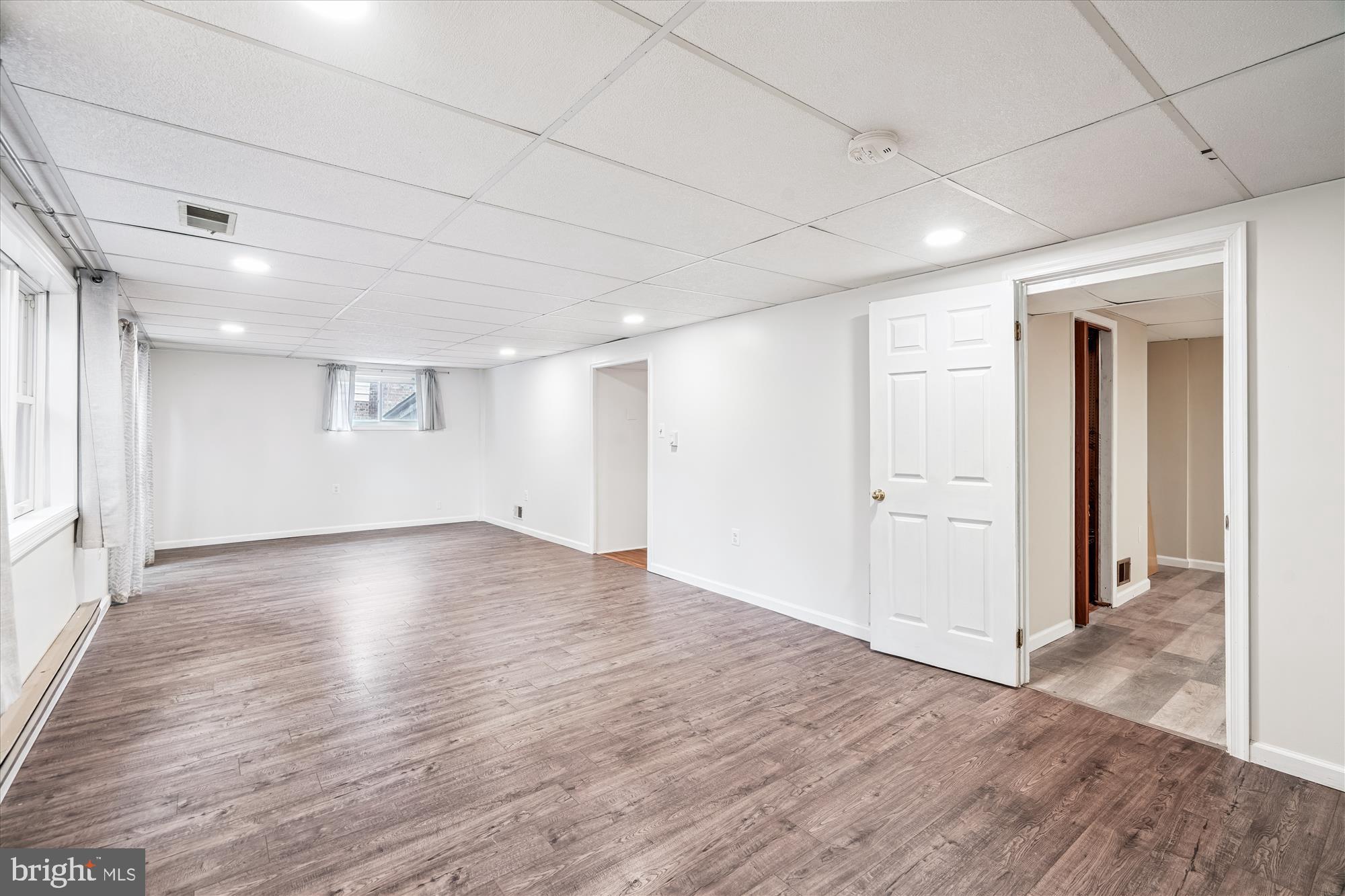 COLLEGE PARK WOODS - Residential