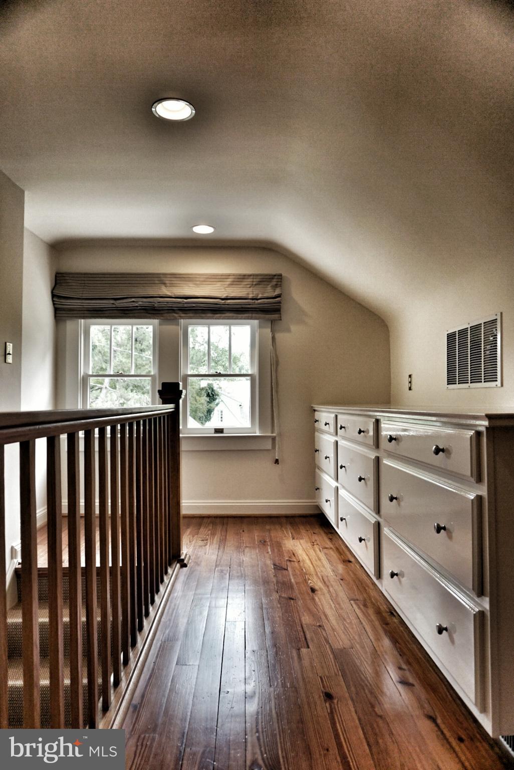 ROSEMONT - Residential Lease