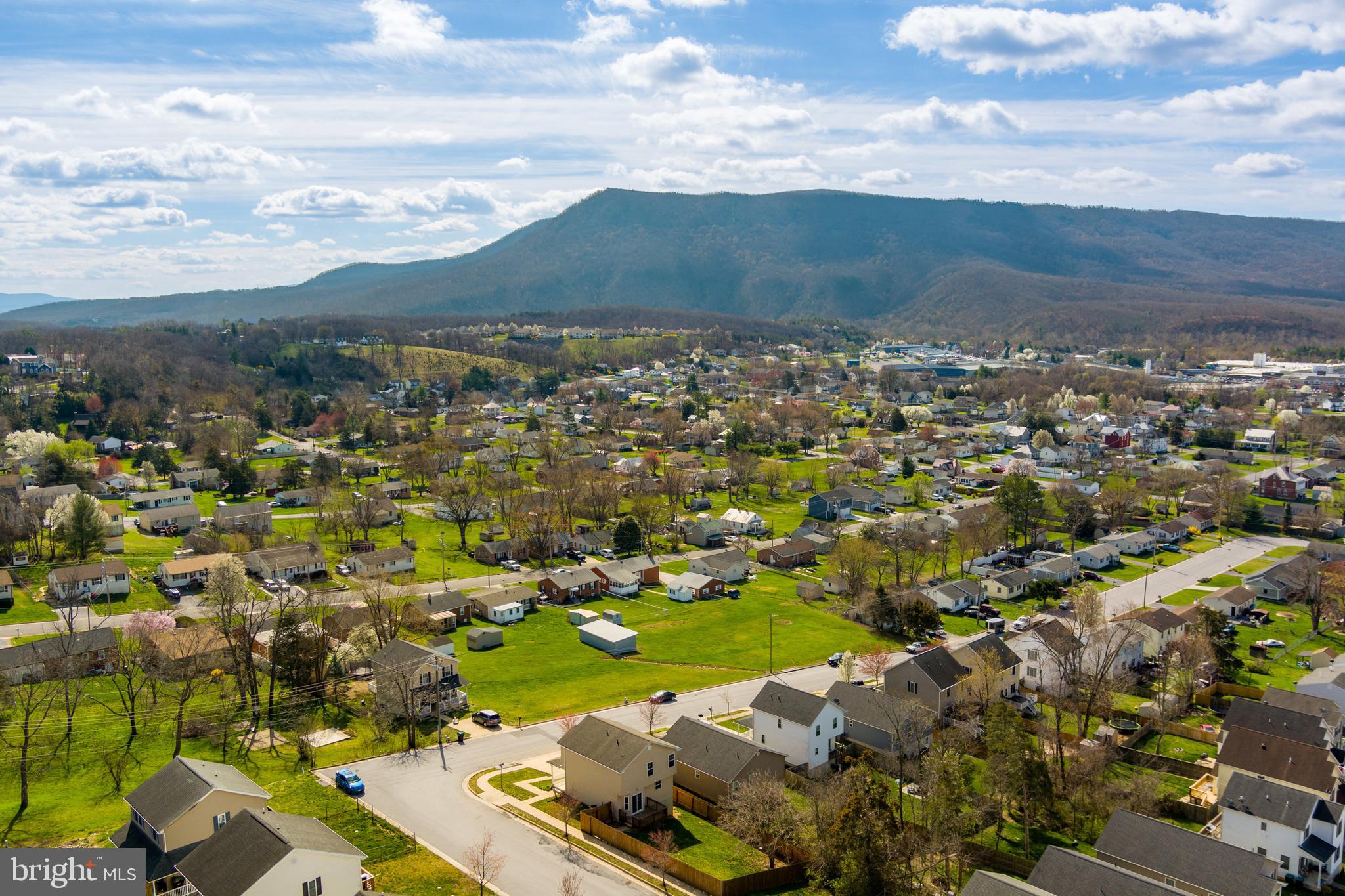 RAM HILL ESTATES - Residential