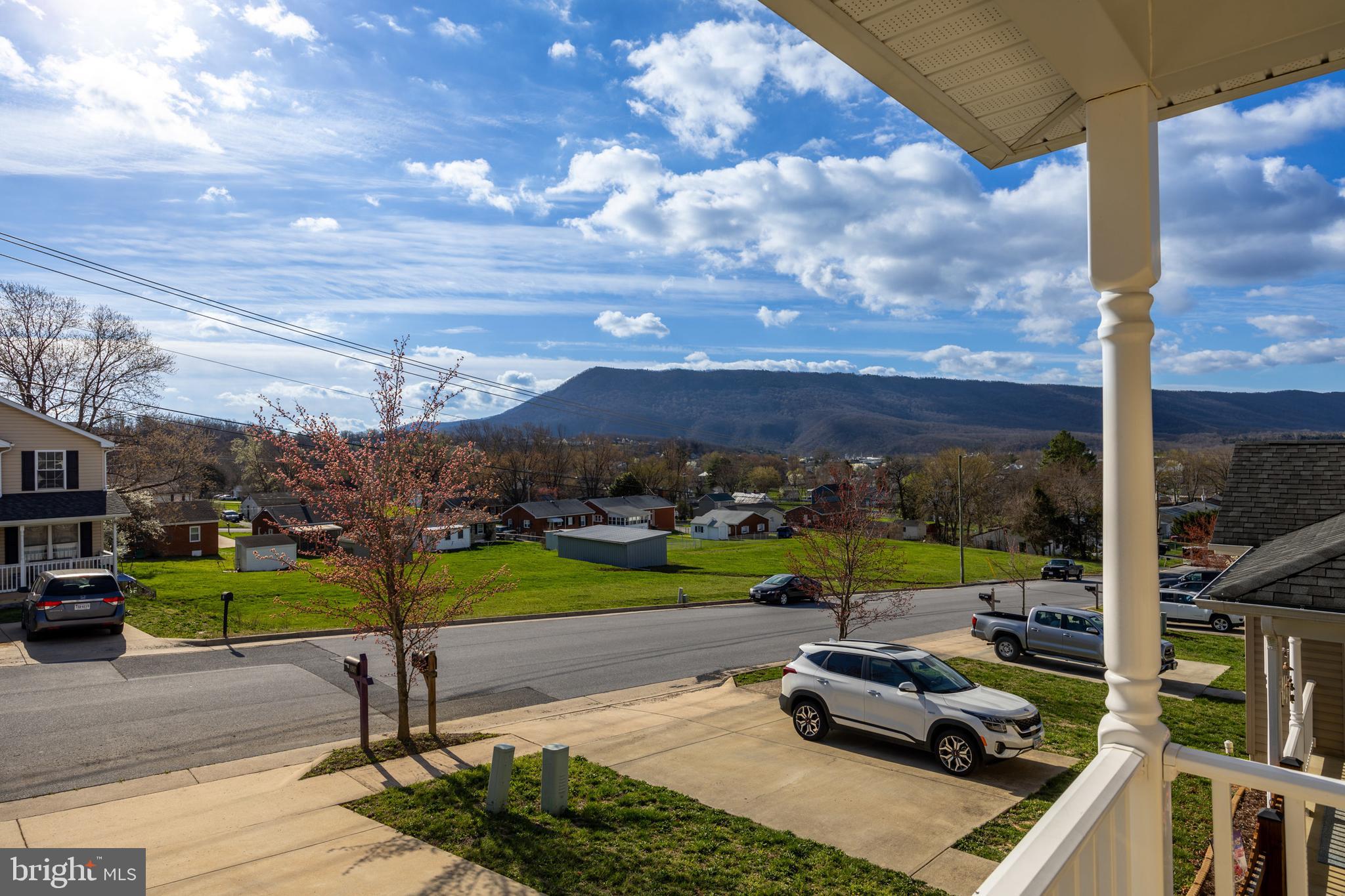 RAM HILL ESTATES - Residential