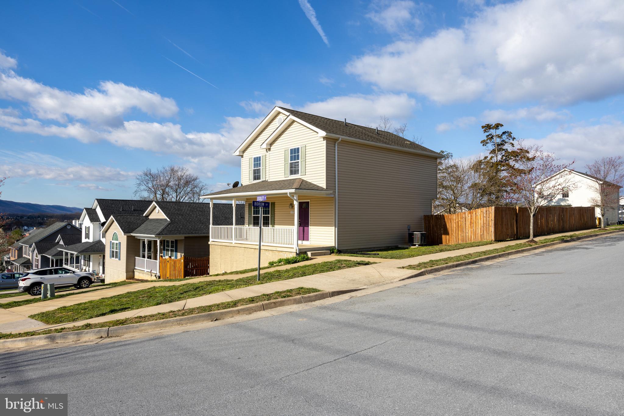 RAM HILL ESTATES - Residential