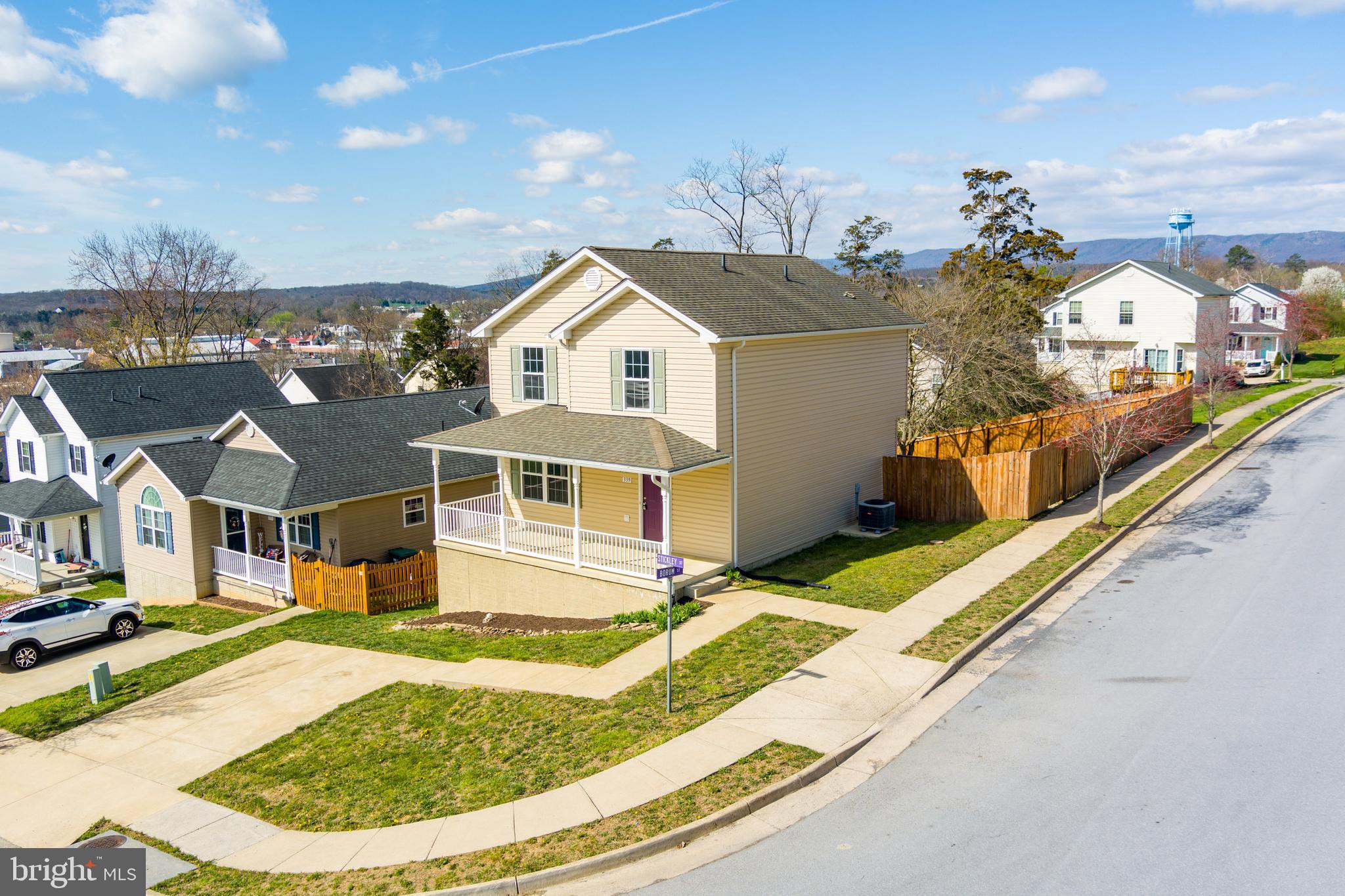 RAM HILL ESTATES - Residential