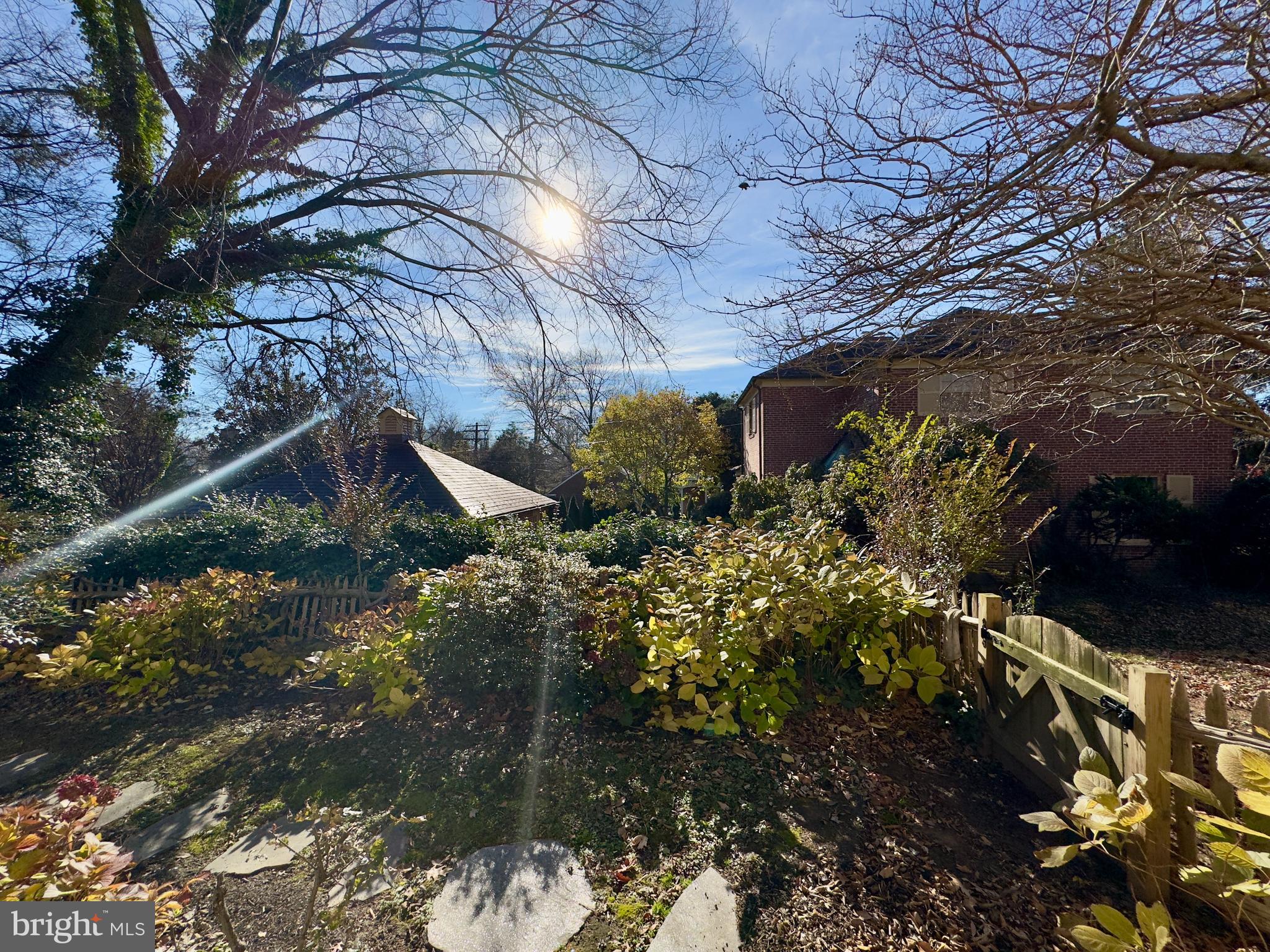 5113 N CHARLES STREET