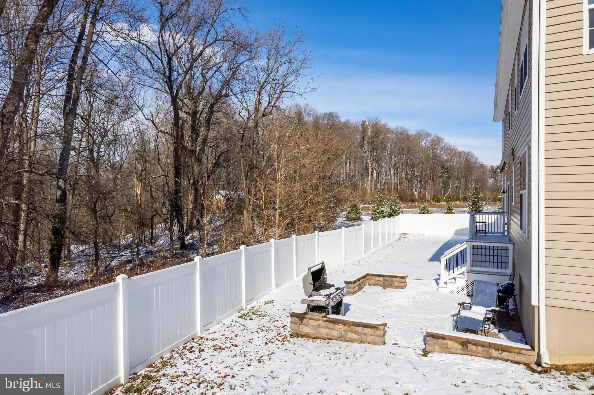 Mullica Hill, New Jersey 08062, United States, 5 Bedrooms Bedrooms, ,3 BathroomsBathrooms,Residential,Pending,16515