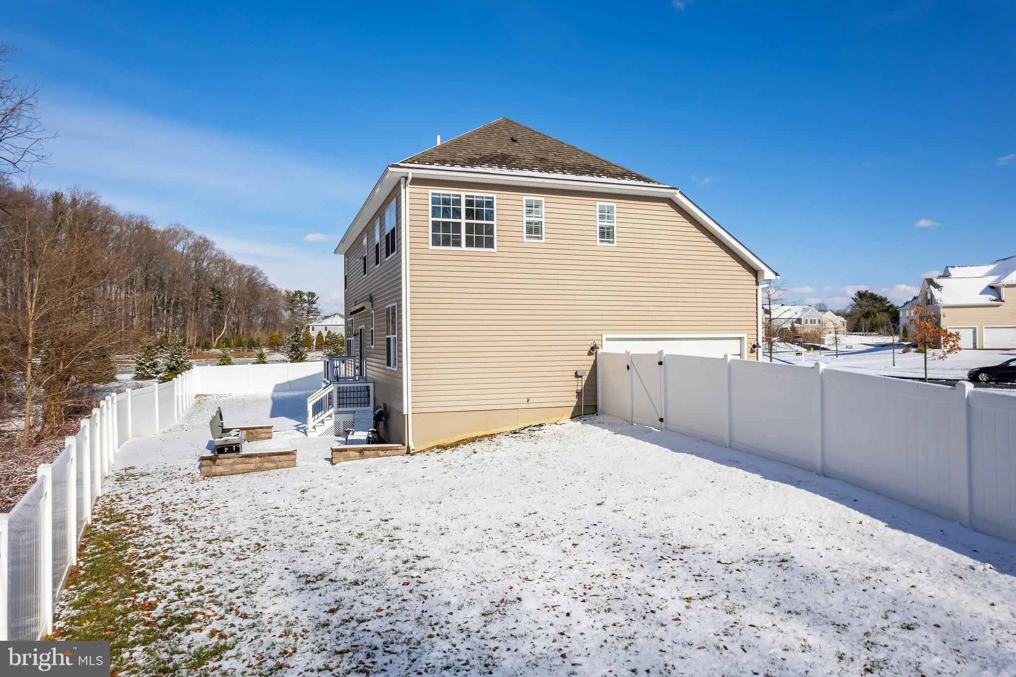 Mullica Hill, New Jersey 08062, United States, 5 Bedrooms Bedrooms, ,3 BathroomsBathrooms,Residential,Pending,16515