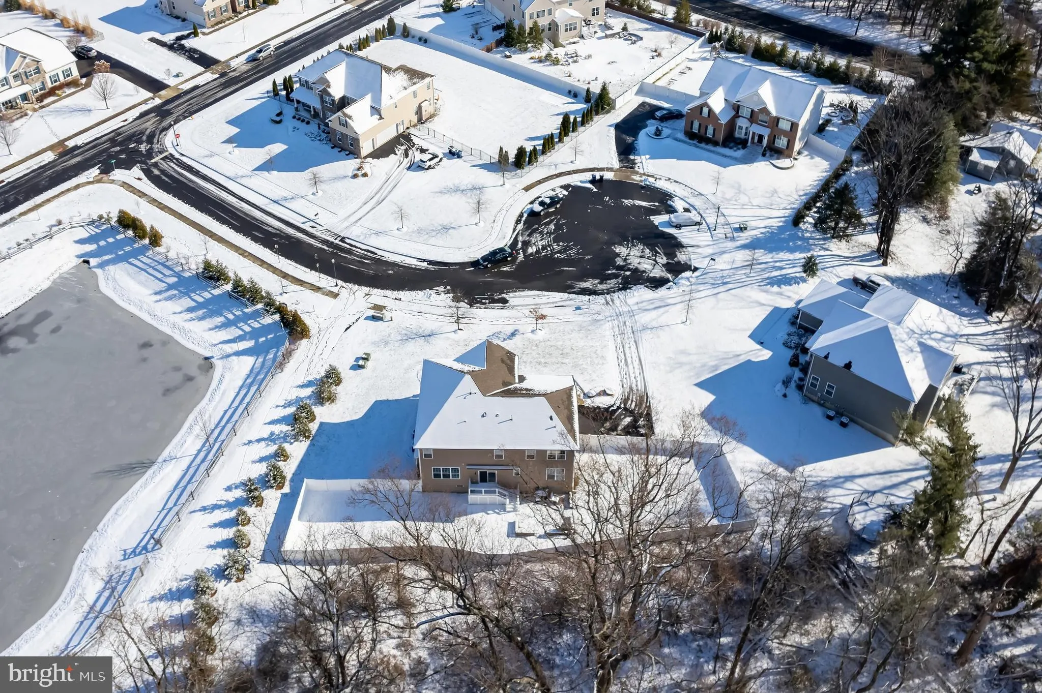 Mullica Hill, New Jersey 08062, United States, 5 Bedrooms Bedrooms, ,3 BathroomsBathrooms,Residential,Pending,16515