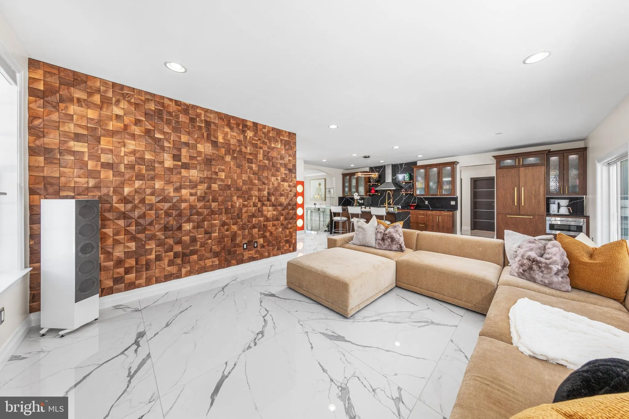 Mullica Hill, New Jersey 08062, United States, 5 Bedrooms Bedrooms, ,3 BathroomsBathrooms,Residential,Pending,16515