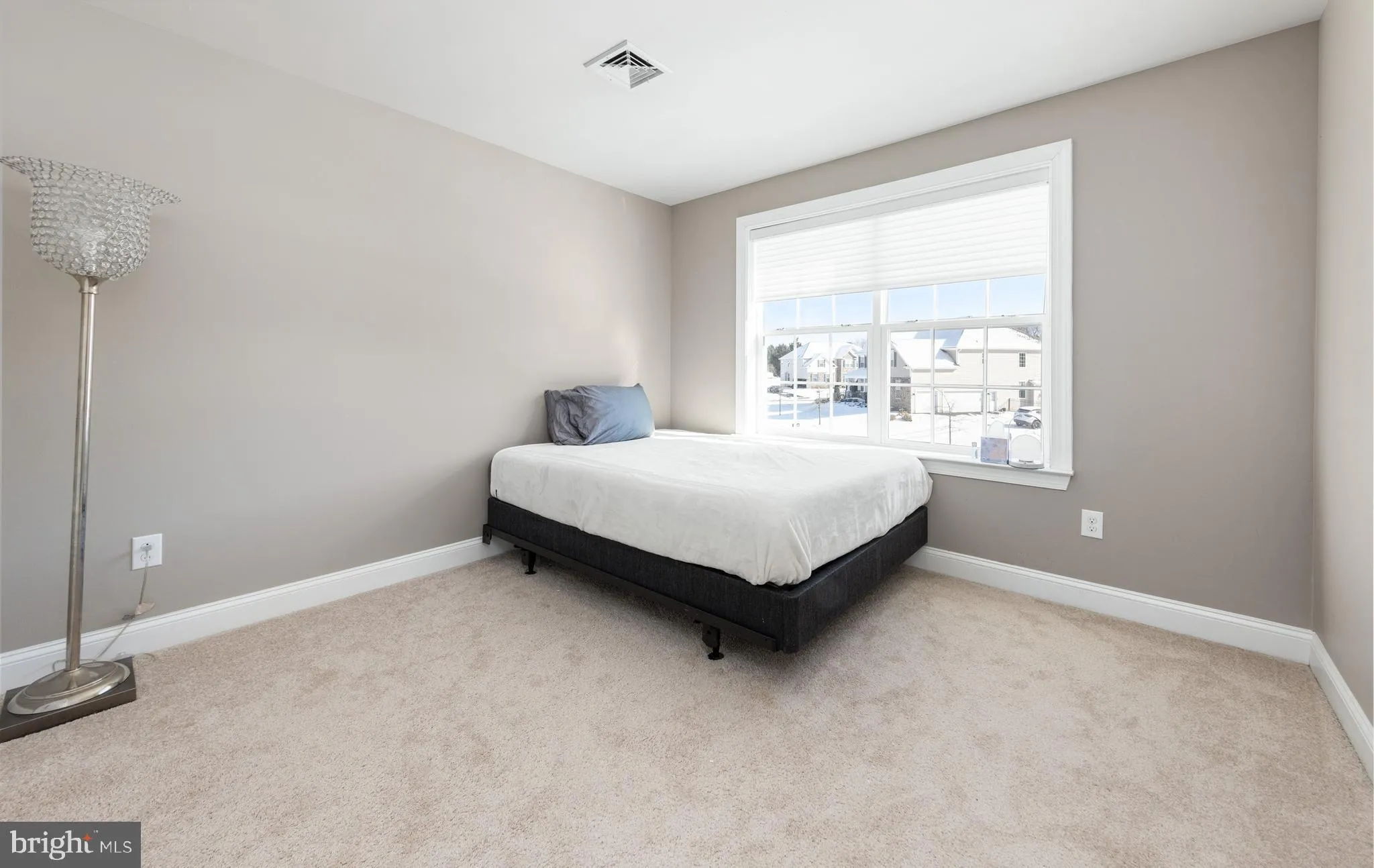 Mullica Hill, New Jersey 08062, United States, 5 Bedrooms Bedrooms, ,3 BathroomsBathrooms,Residential,Pending,16515