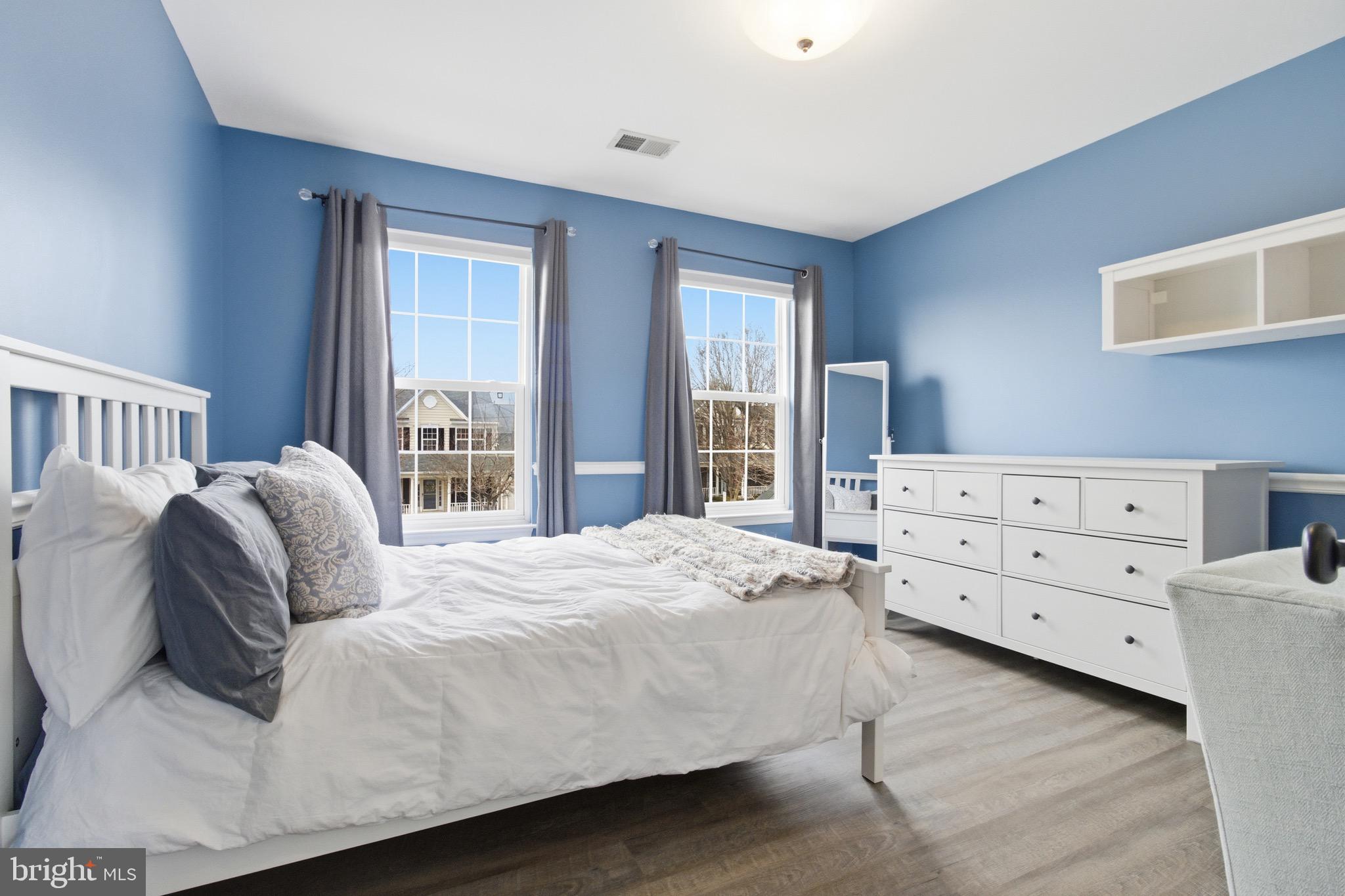 POTOMAC STATION - Residential