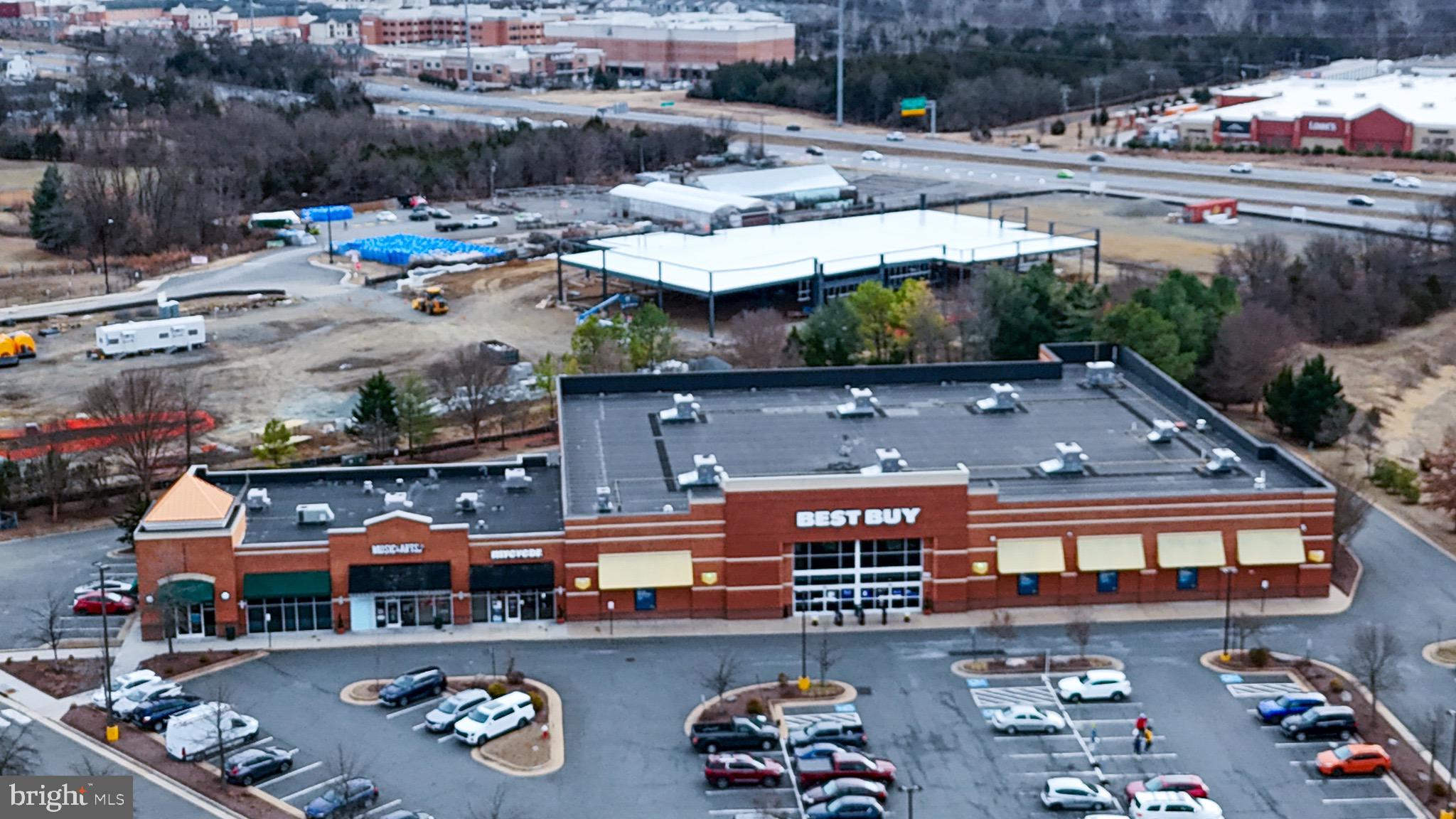 POTOMAC STATION - Residential