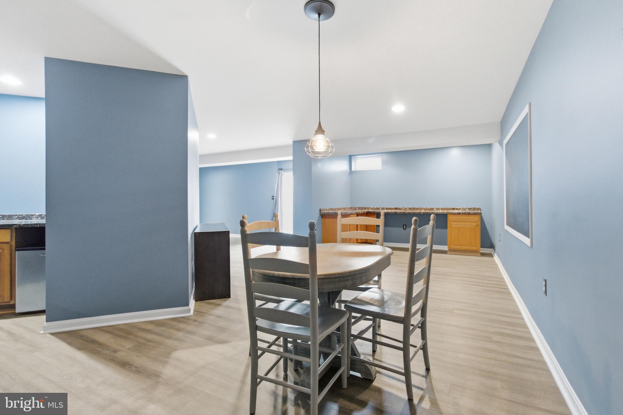 POTOMAC STATION - Residential