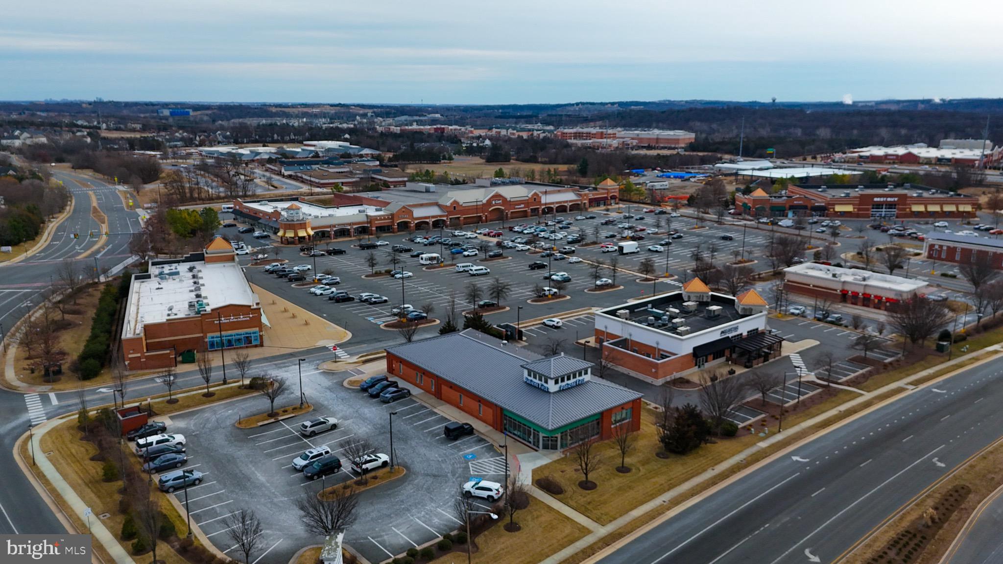 POTOMAC STATION - Residential