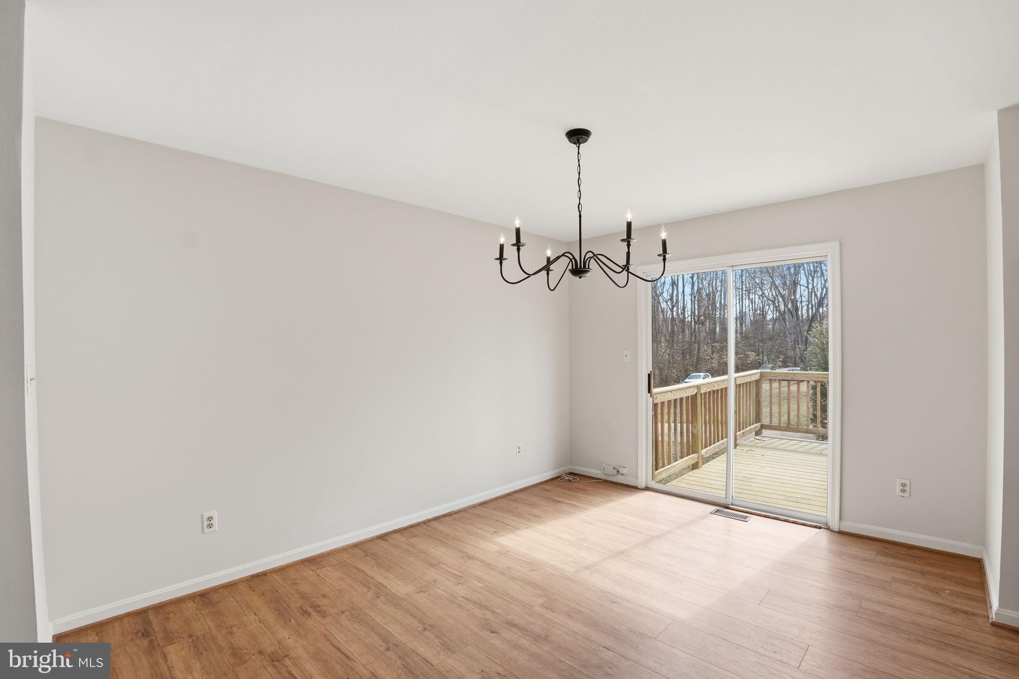 DALE CITY - Residential