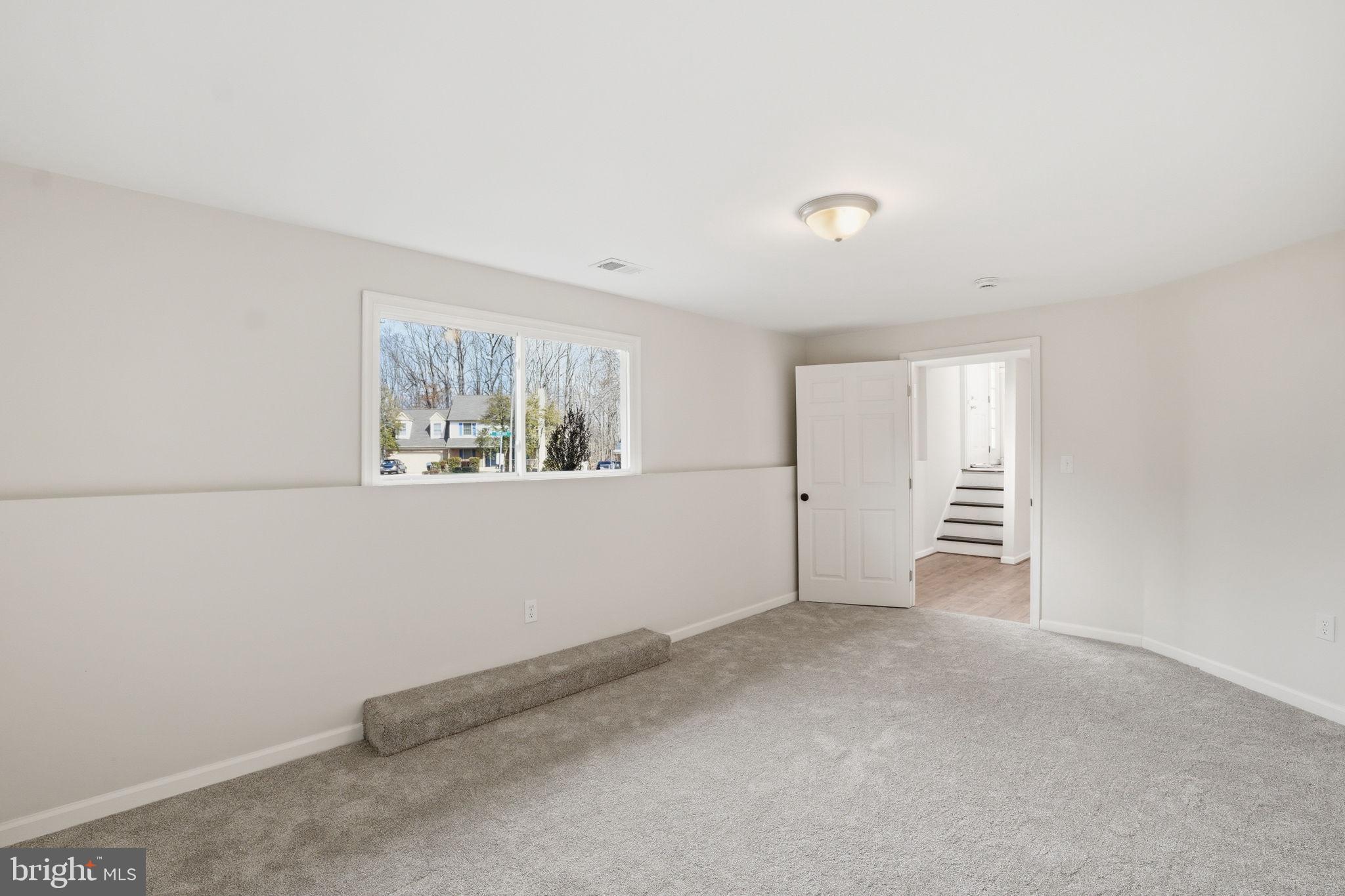 DALE CITY - Residential