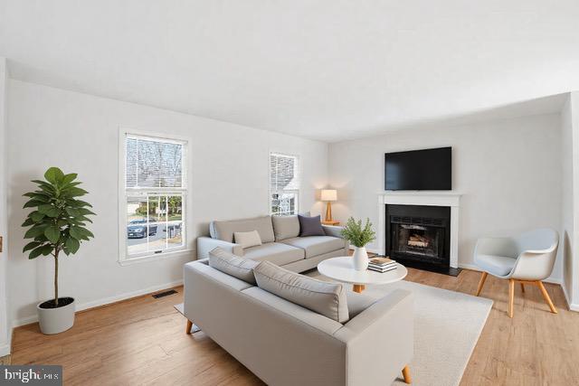 DALE CITY - Residential