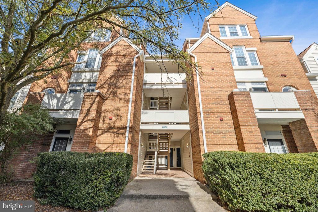 Photo of 6934 - Unit E Ellingham Circle, ALEXANDRIA, VA 22315 (MLS # VAFX2277036)