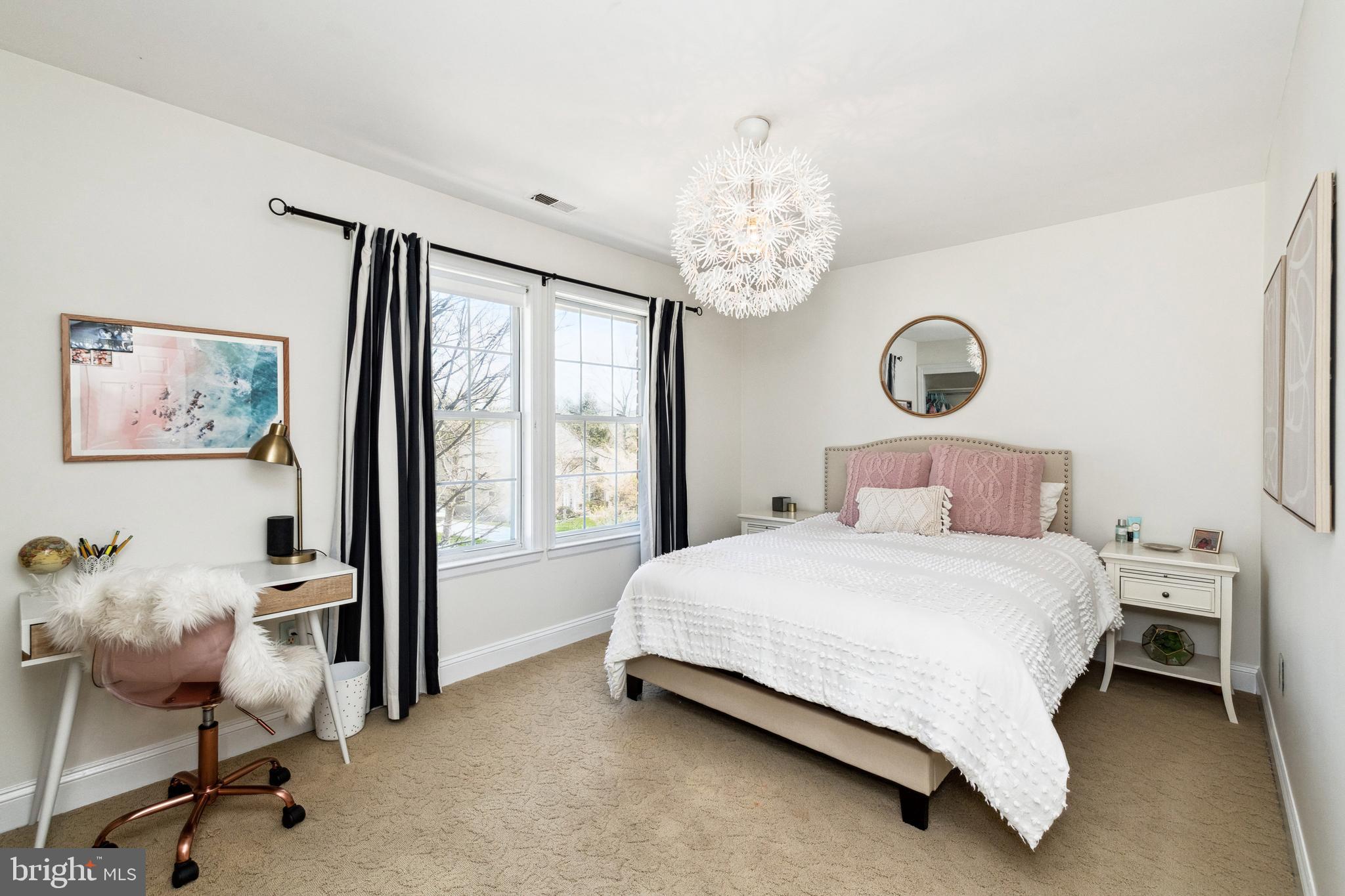 MAYFAIR - Residential