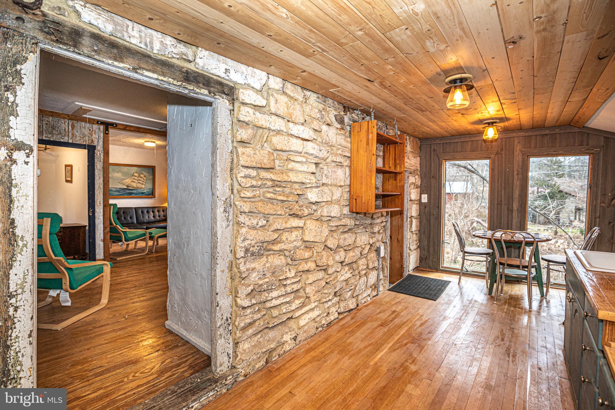 BUTLER/FALLS RD - Residential