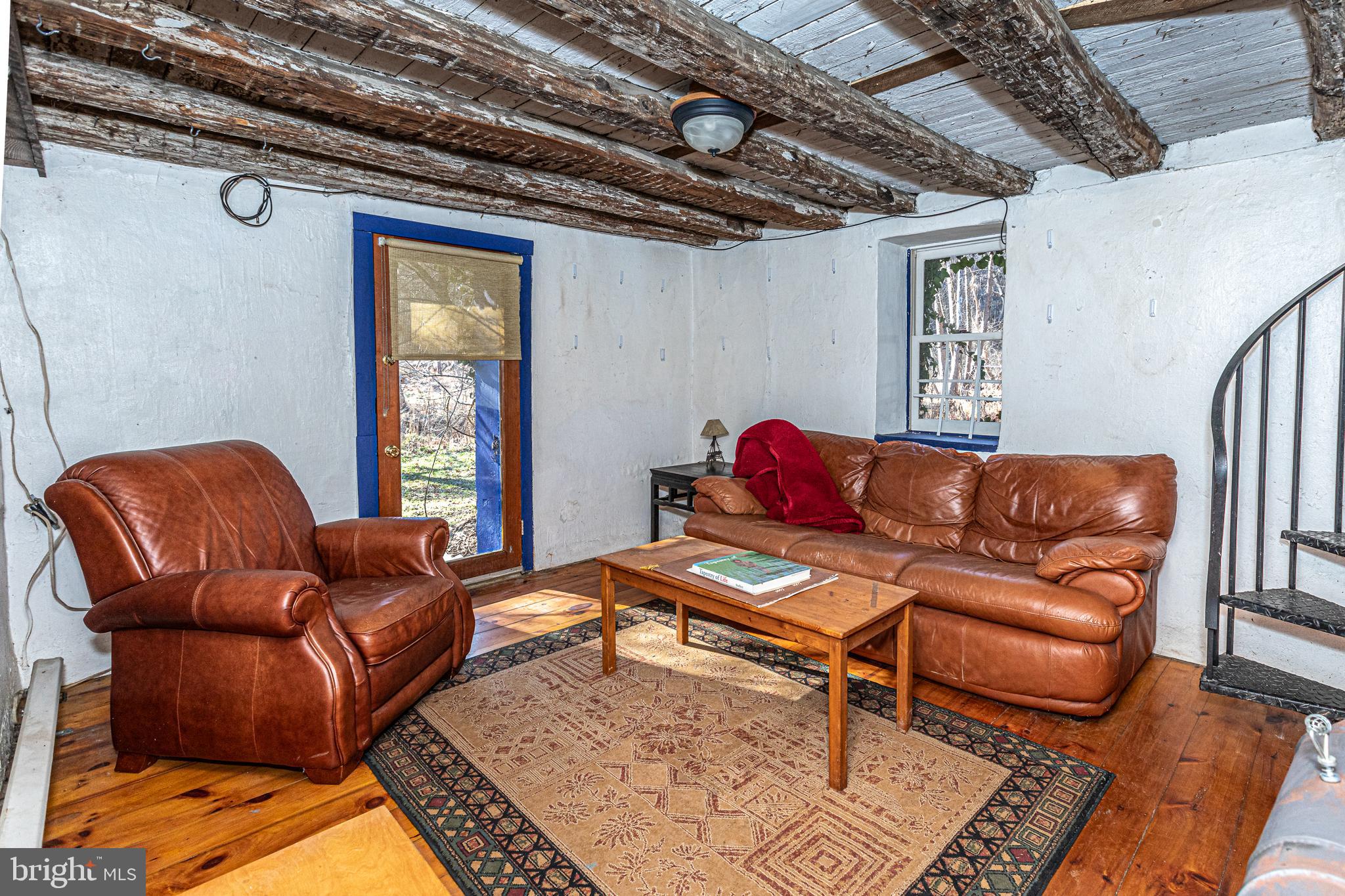 BUTLER/FALLS RD - Residential