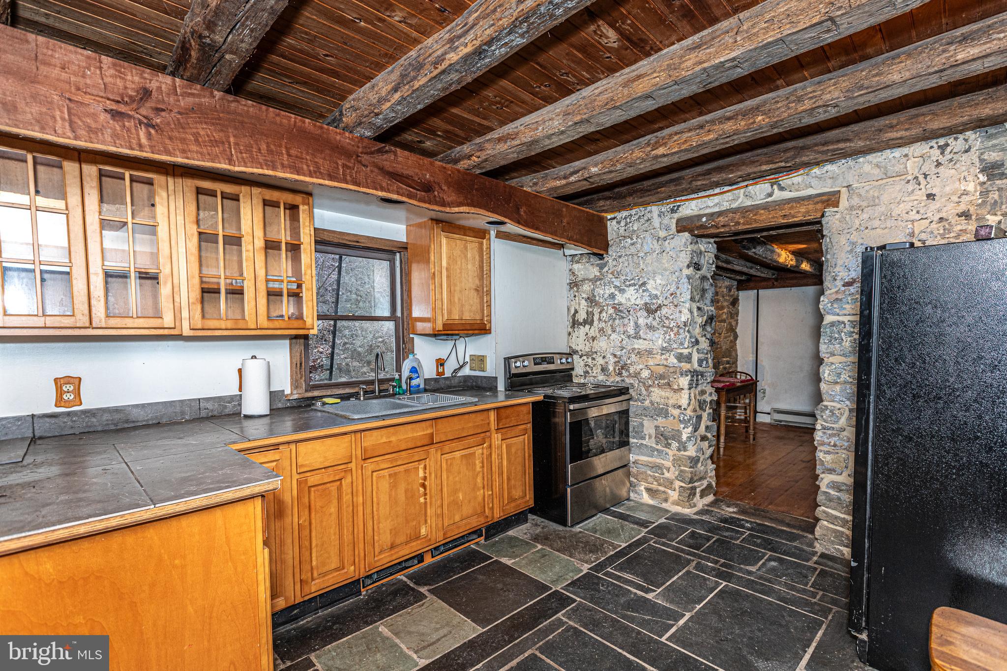 BUTLER/FALLS RD - Residential