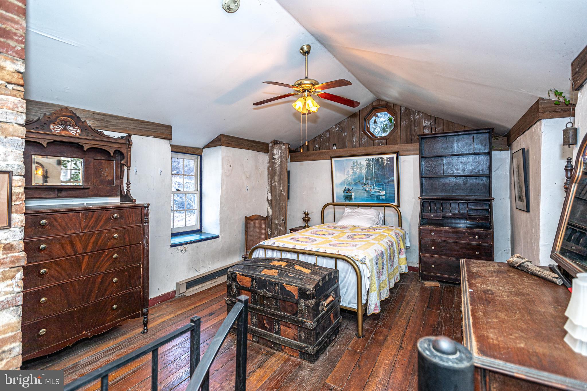 BUTLER/FALLS RD - Residential