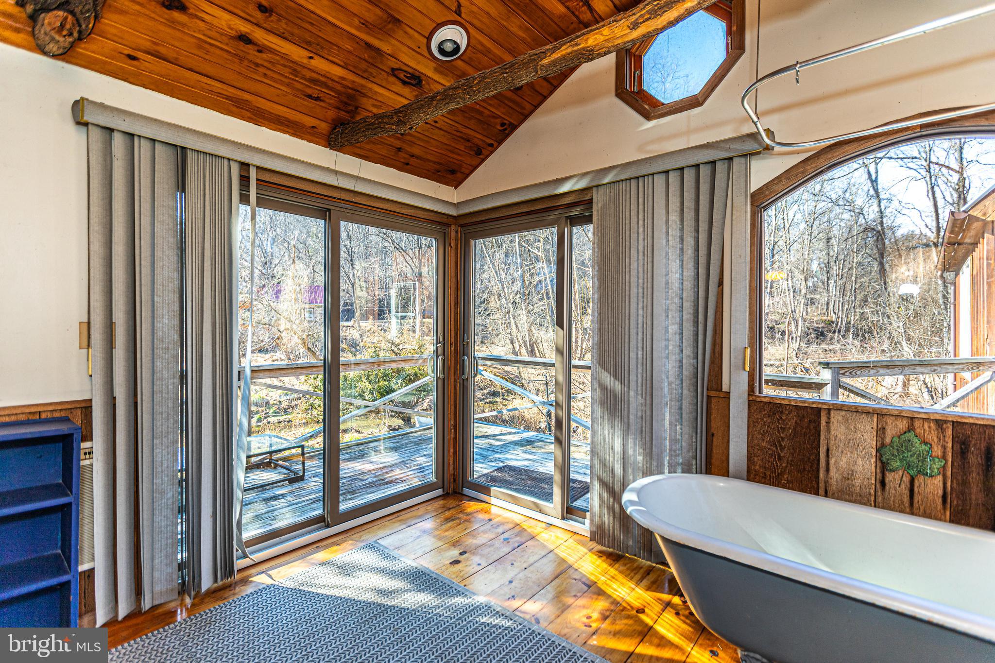 BUTLER/FALLS RD - Residential