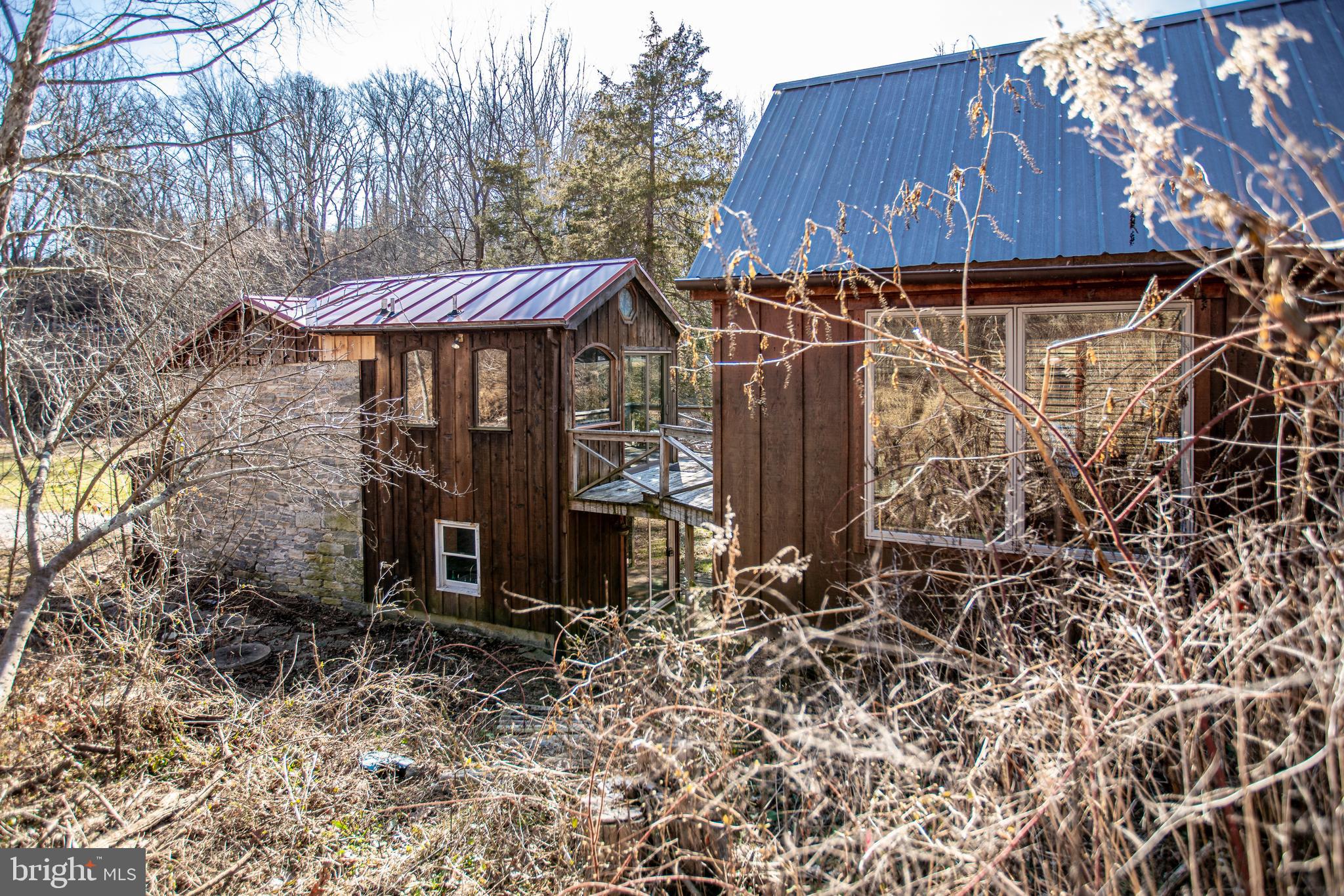 BUTLER/FALLS RD - Residential