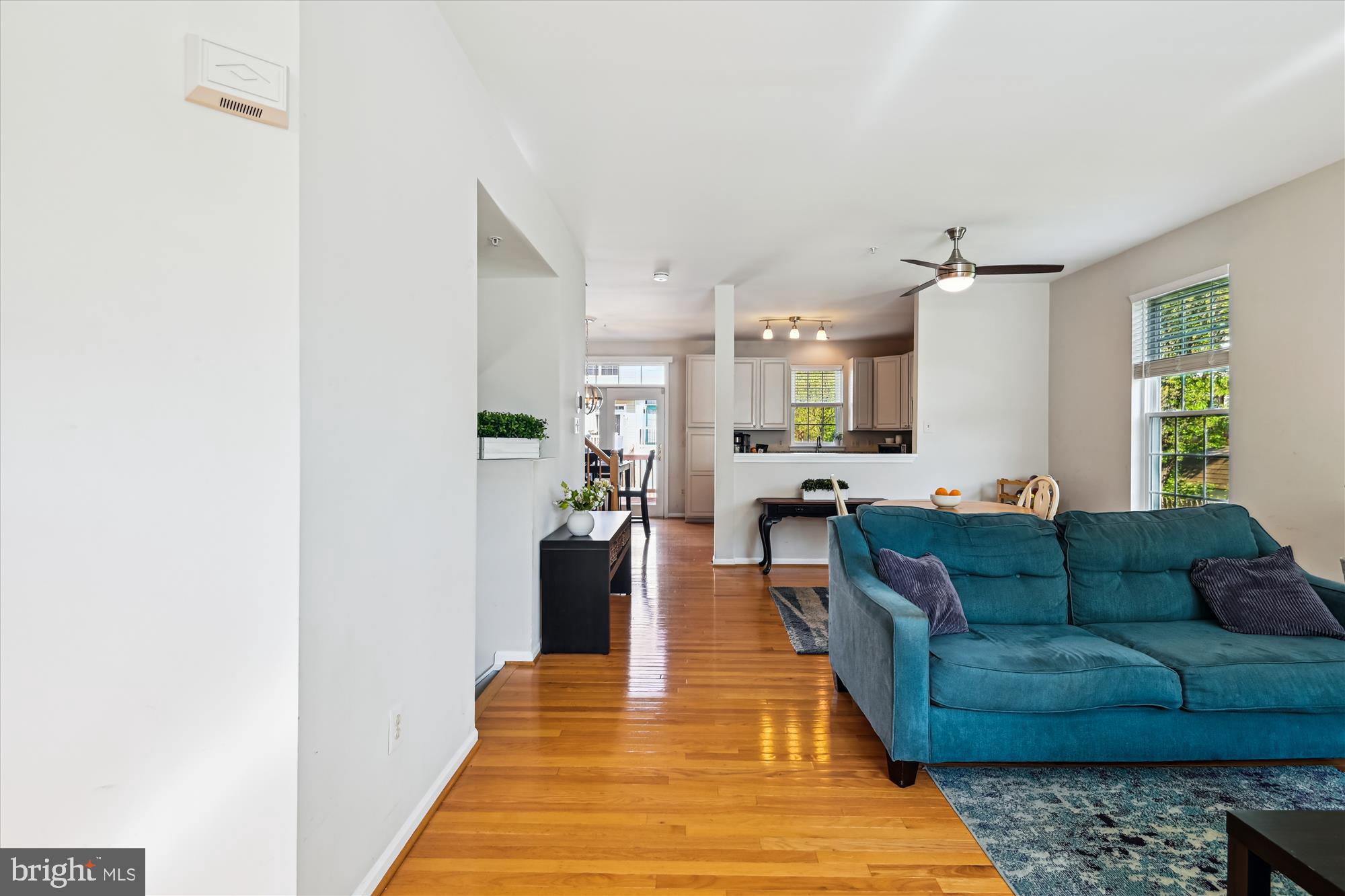 FOUR SEASONS ESTATES - Residential