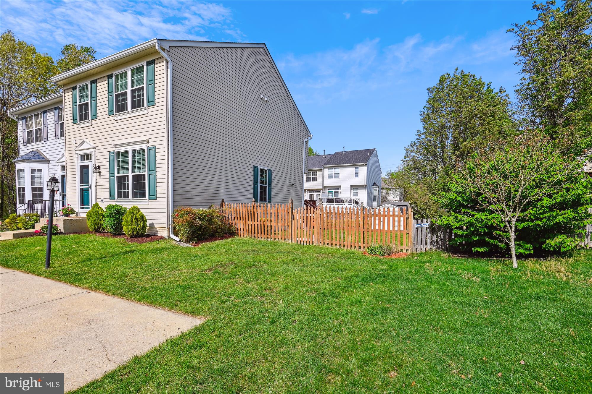 FOUR SEASONS ESTATES - Residential