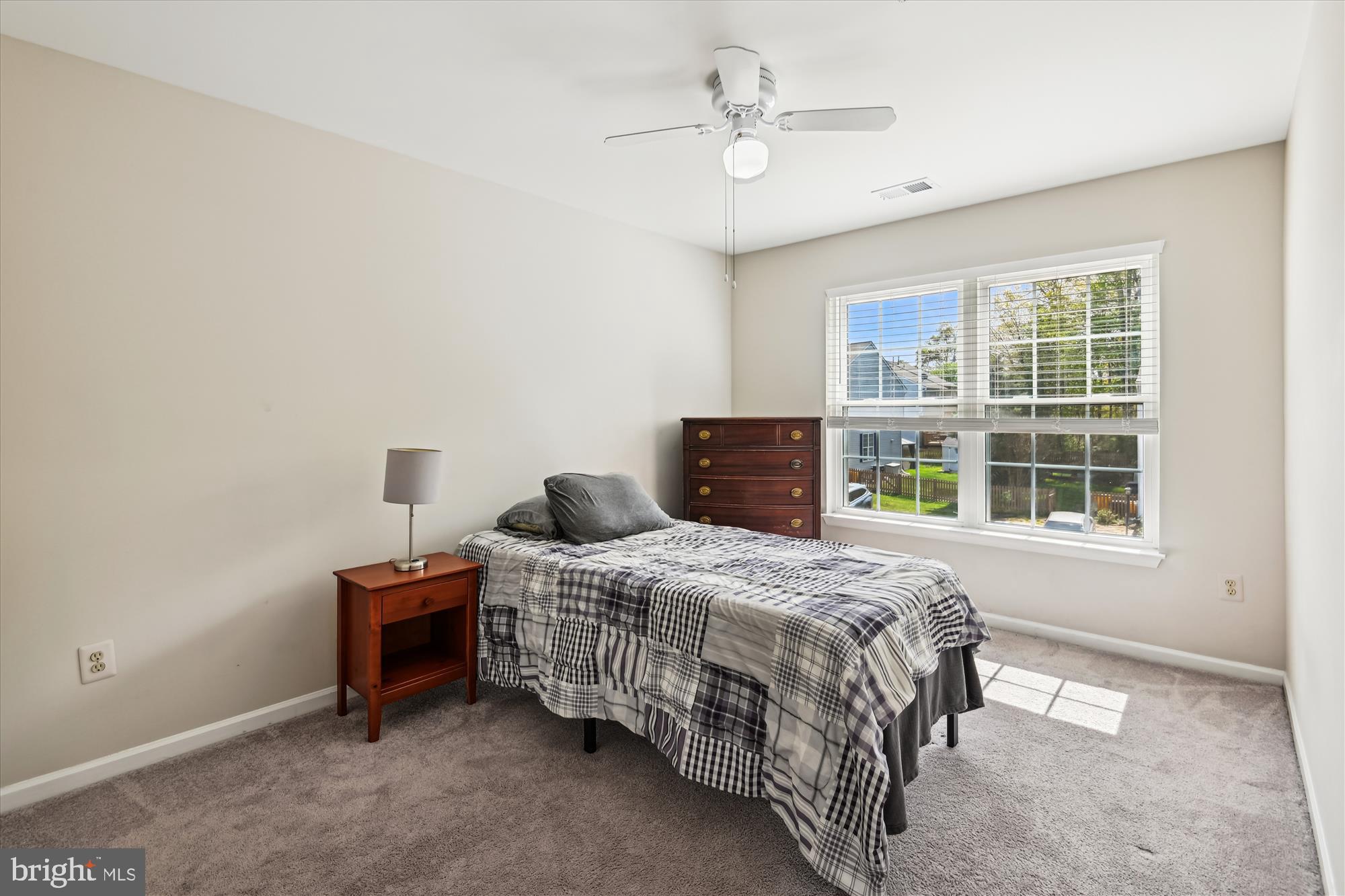 FOUR SEASONS ESTATES - Residential