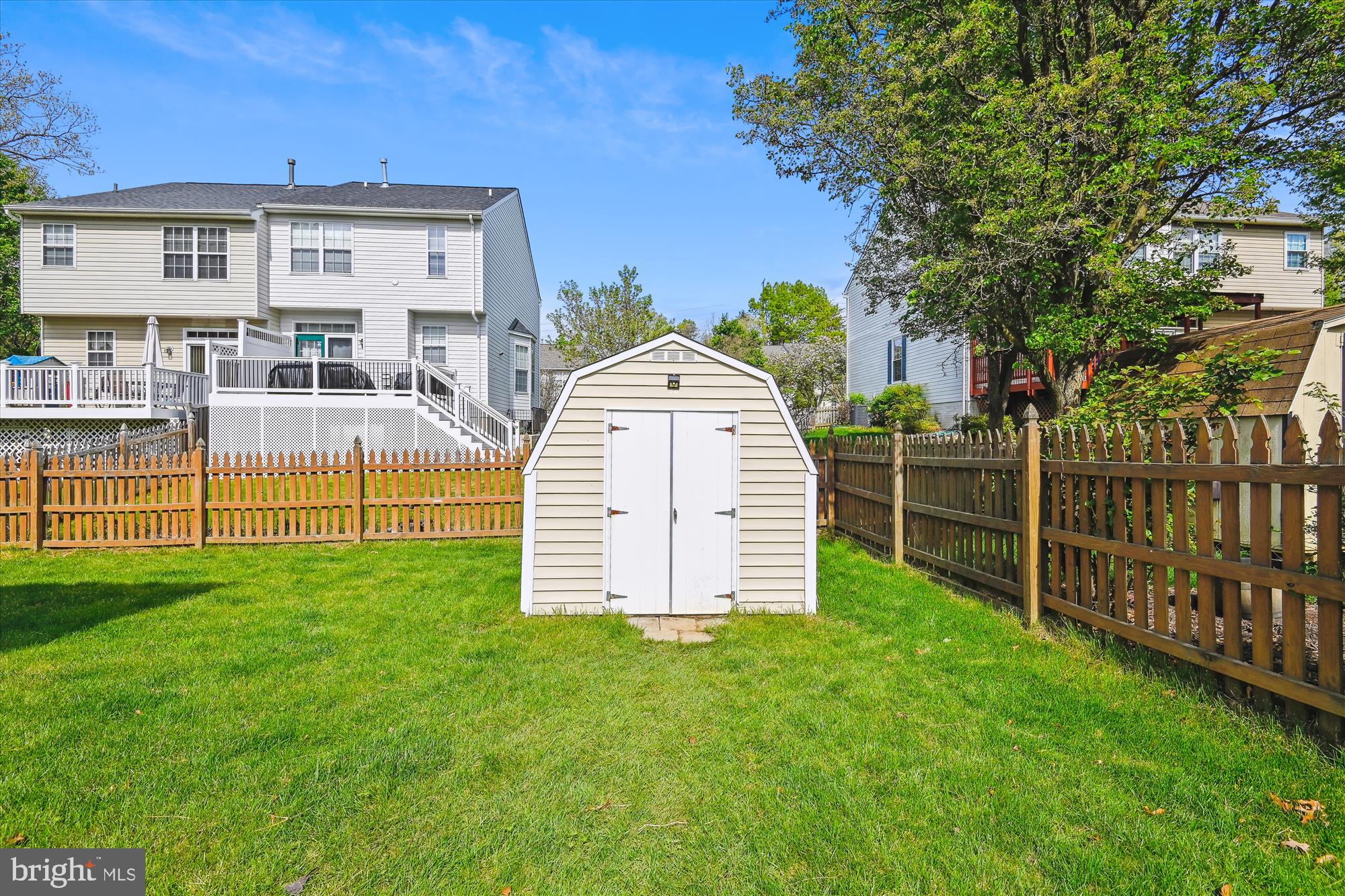 FOUR SEASONS ESTATES - Residential