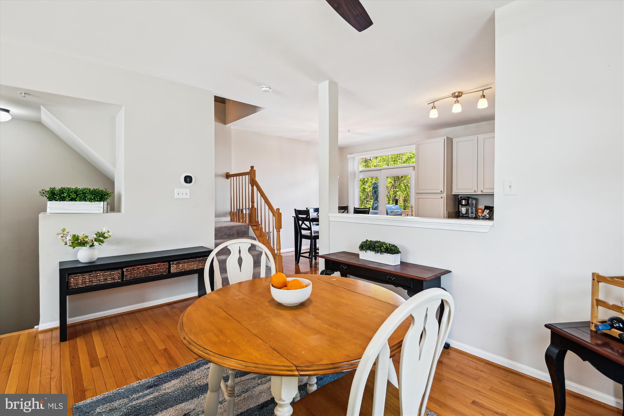 FOUR SEASONS ESTATES - Residential