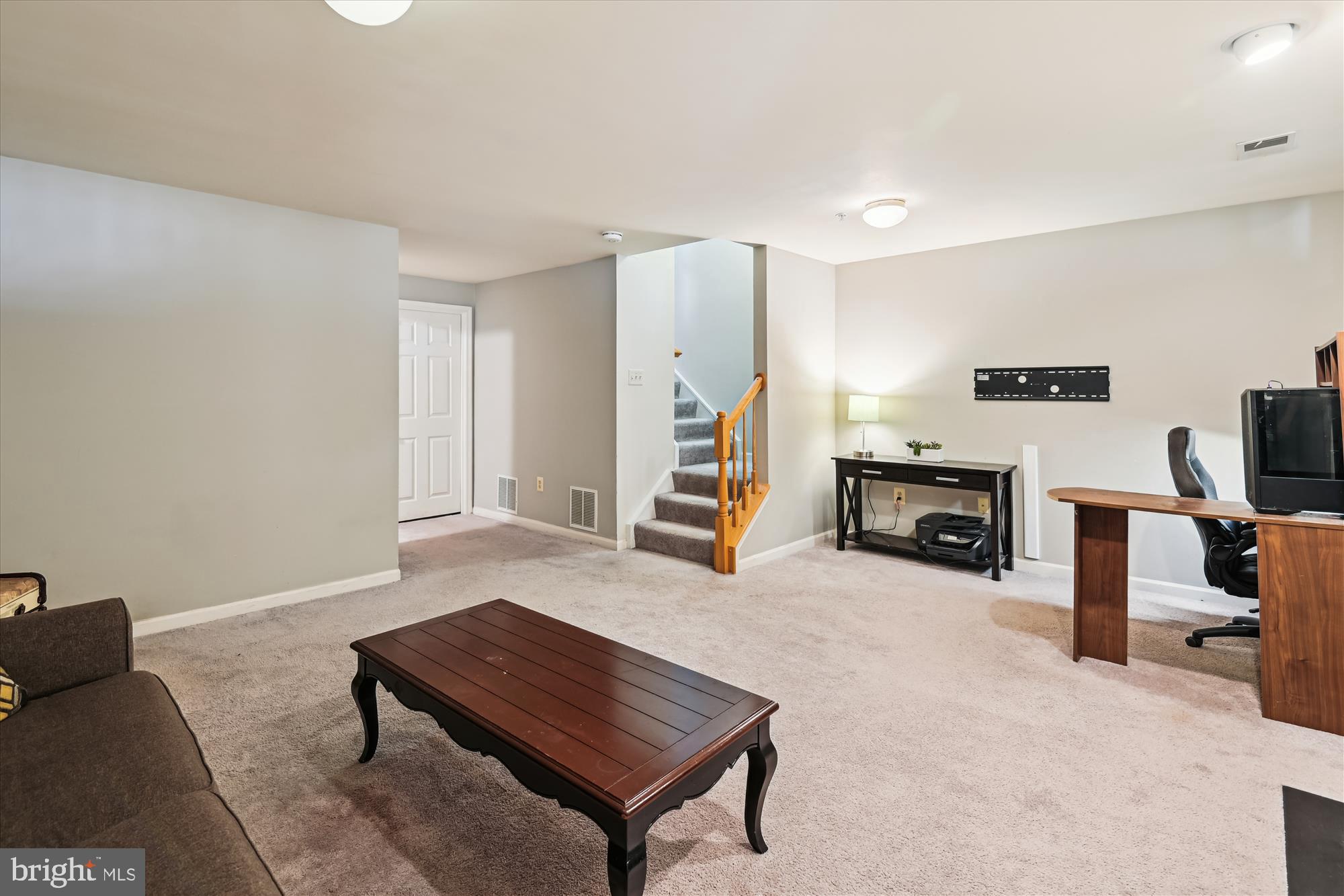 FOUR SEASONS ESTATES - Residential