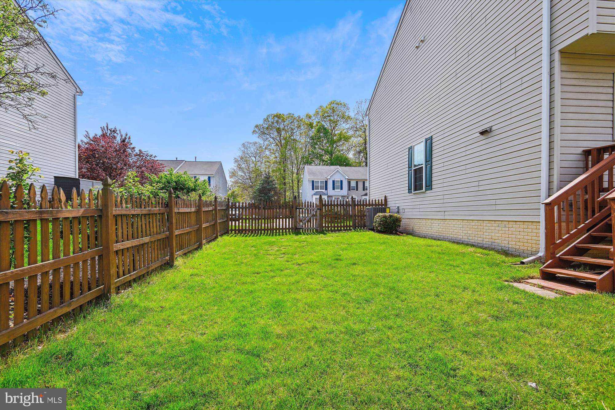 FOUR SEASONS ESTATES - Residential