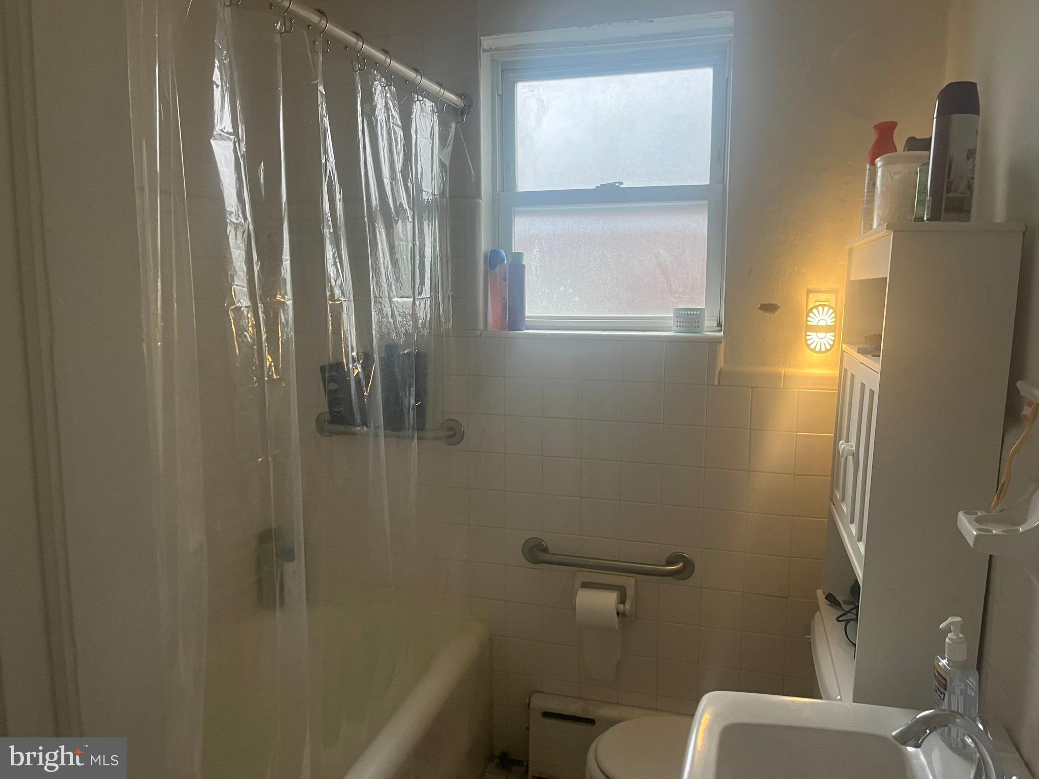 FOX CHASE - Residential