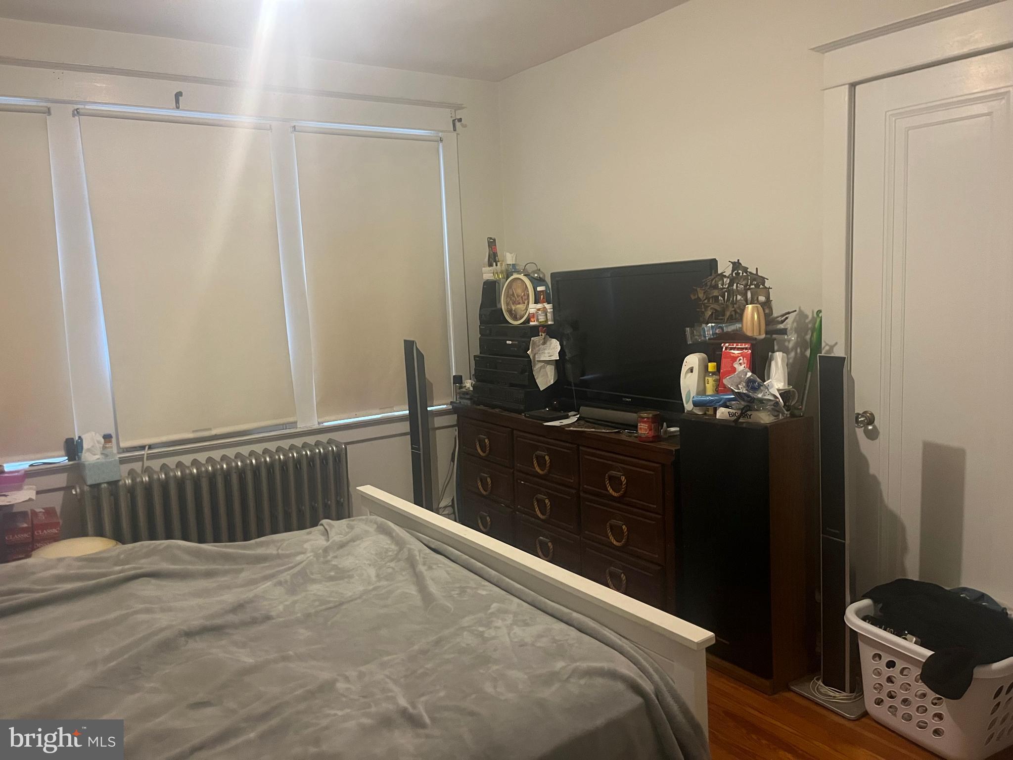 FOX CHASE - Residential