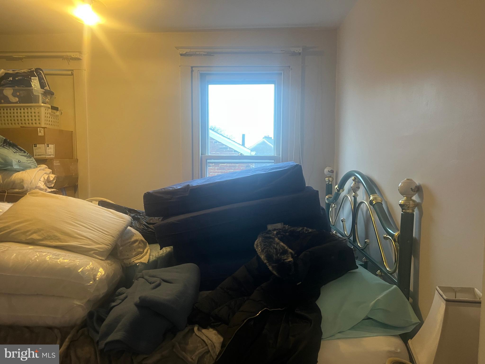 FOX CHASE - Residential