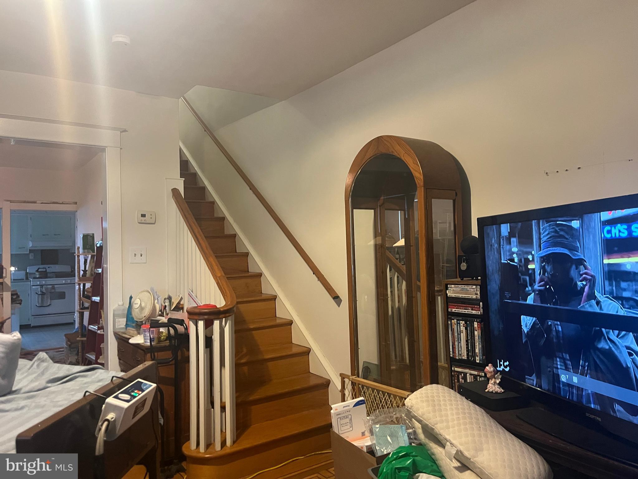 FOX CHASE - Residential