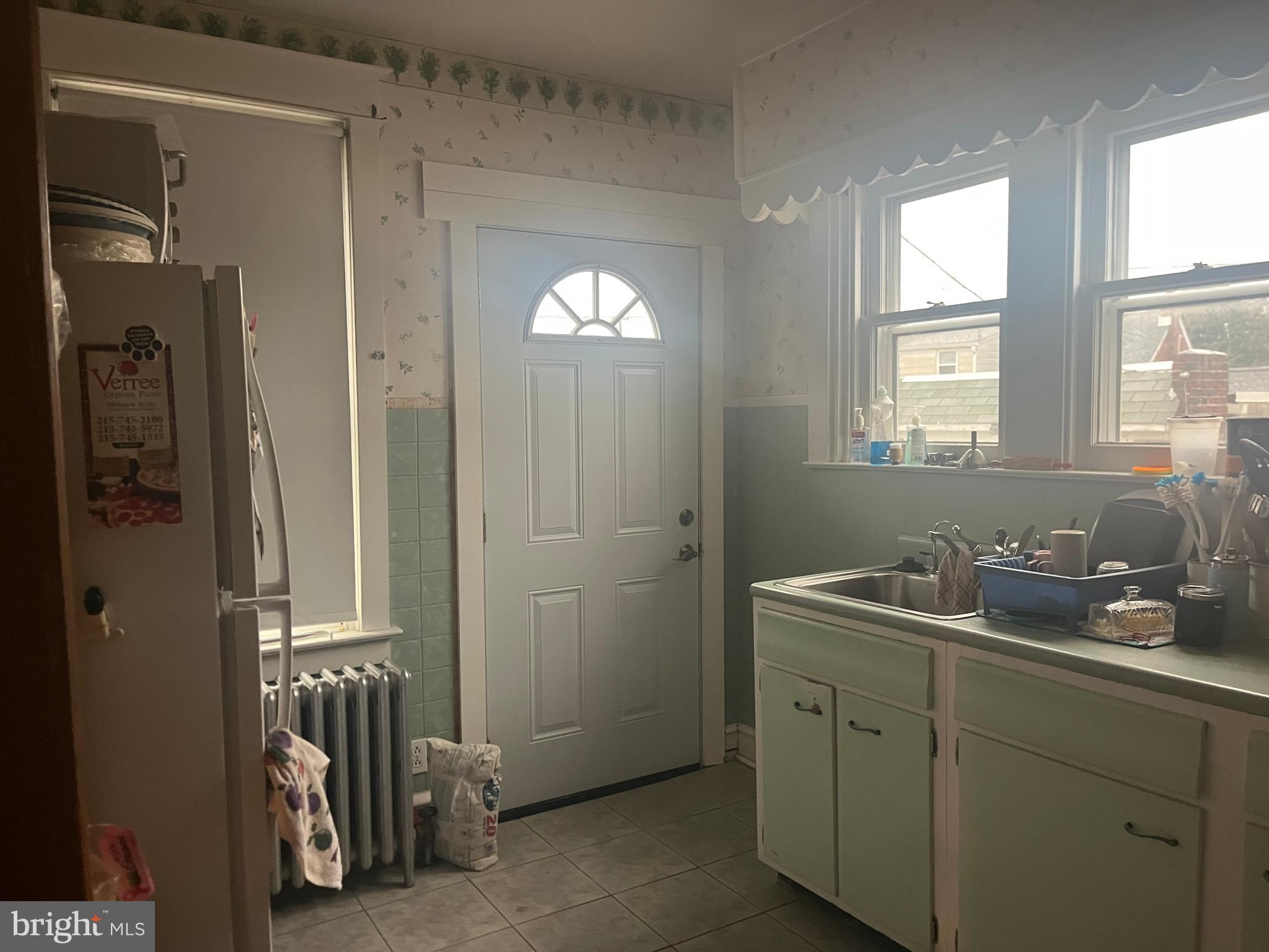 FOX CHASE - Residential